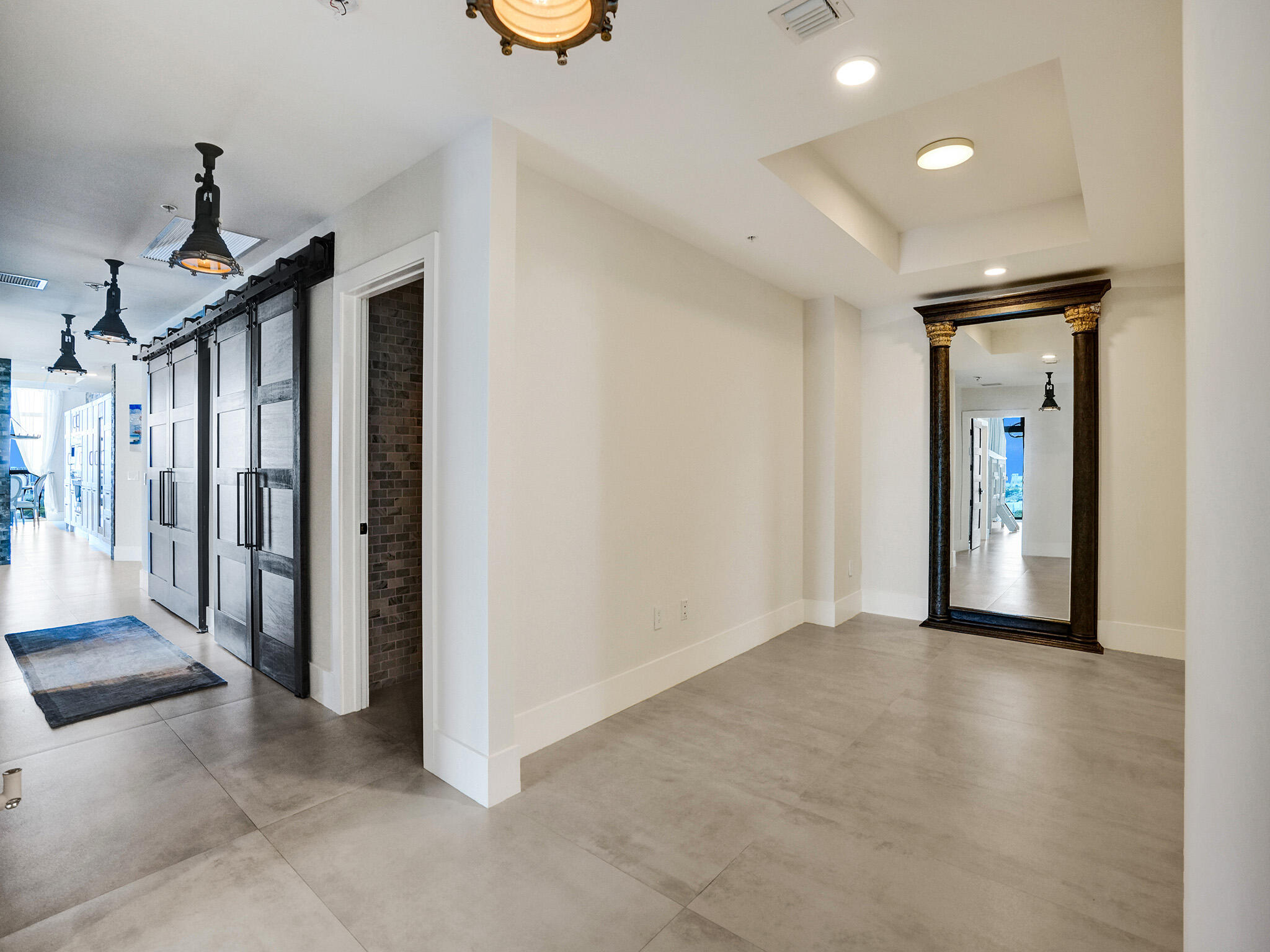 17301 Biscayne, North Miami Beach FL 33160