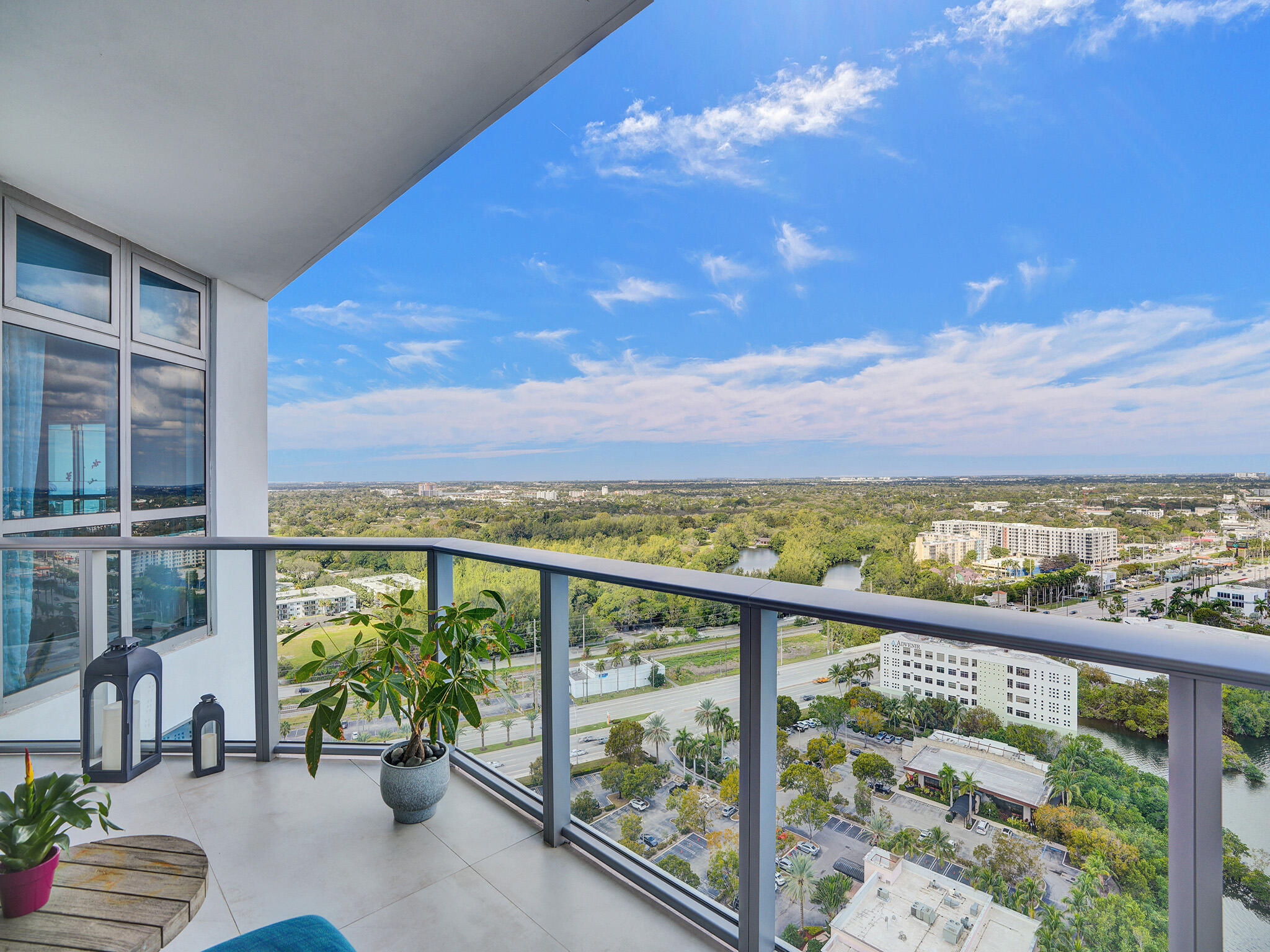 17301 Biscayne, North Miami Beach FL 33160