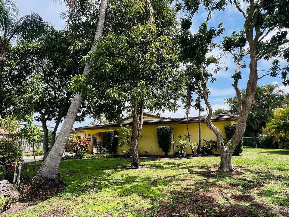 7834 Edgewater, Lake Clarke Shores FL 33406