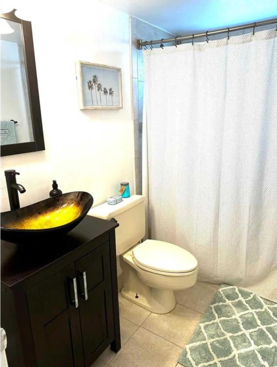 1975 SE 3rd #403, Deerfield Beach FL 33441
