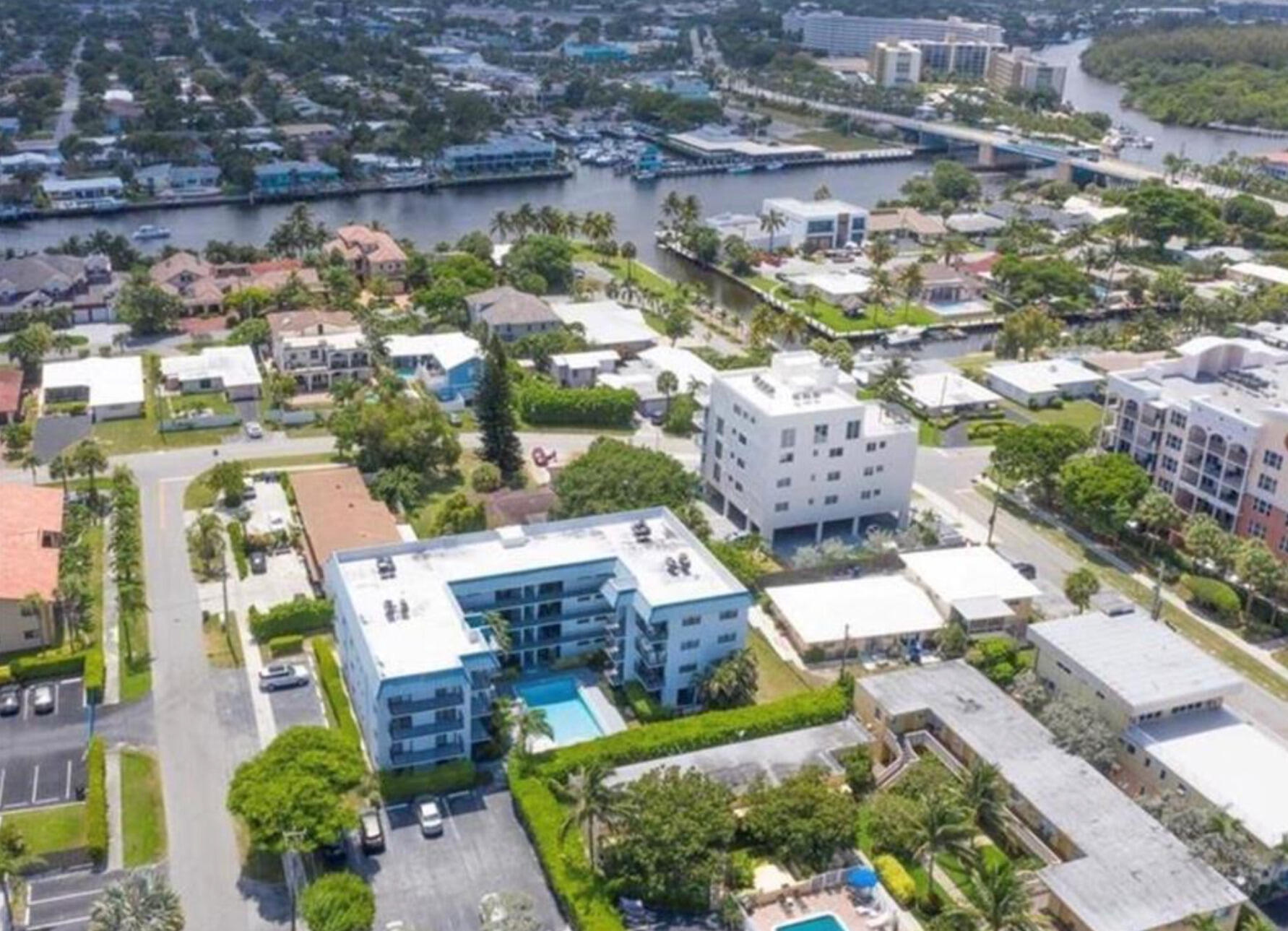 1975 SE 3rd #403, Deerfield Beach FL 33441