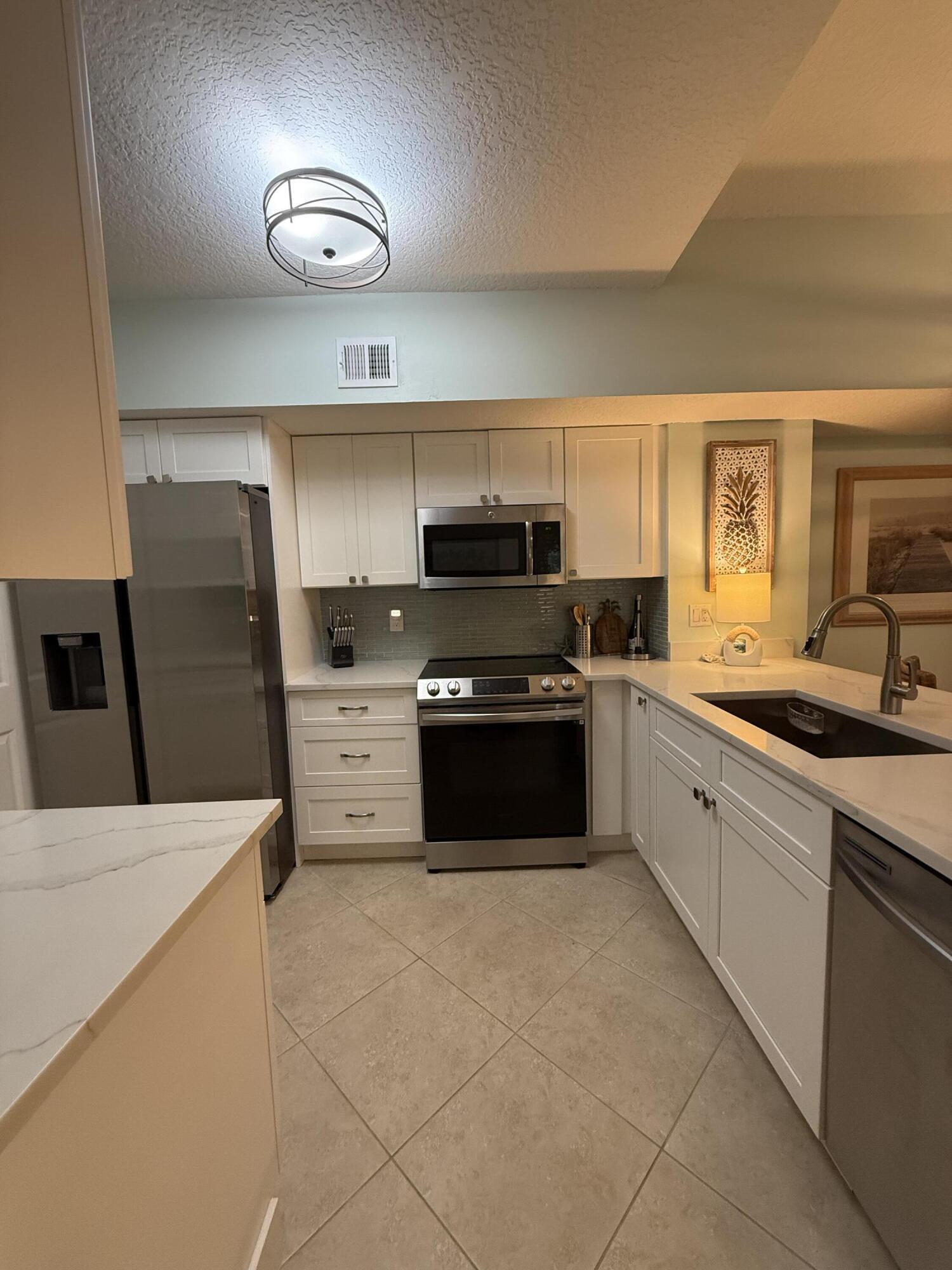 236 Village, Tequesta FL 33469