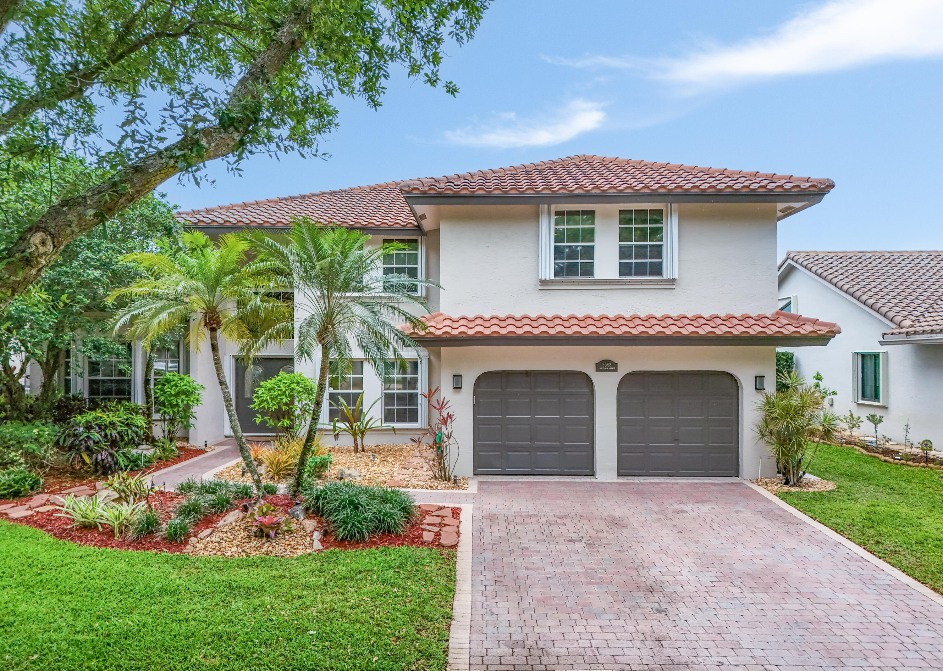 3342 Amsterdam, Cooper City FL 33026