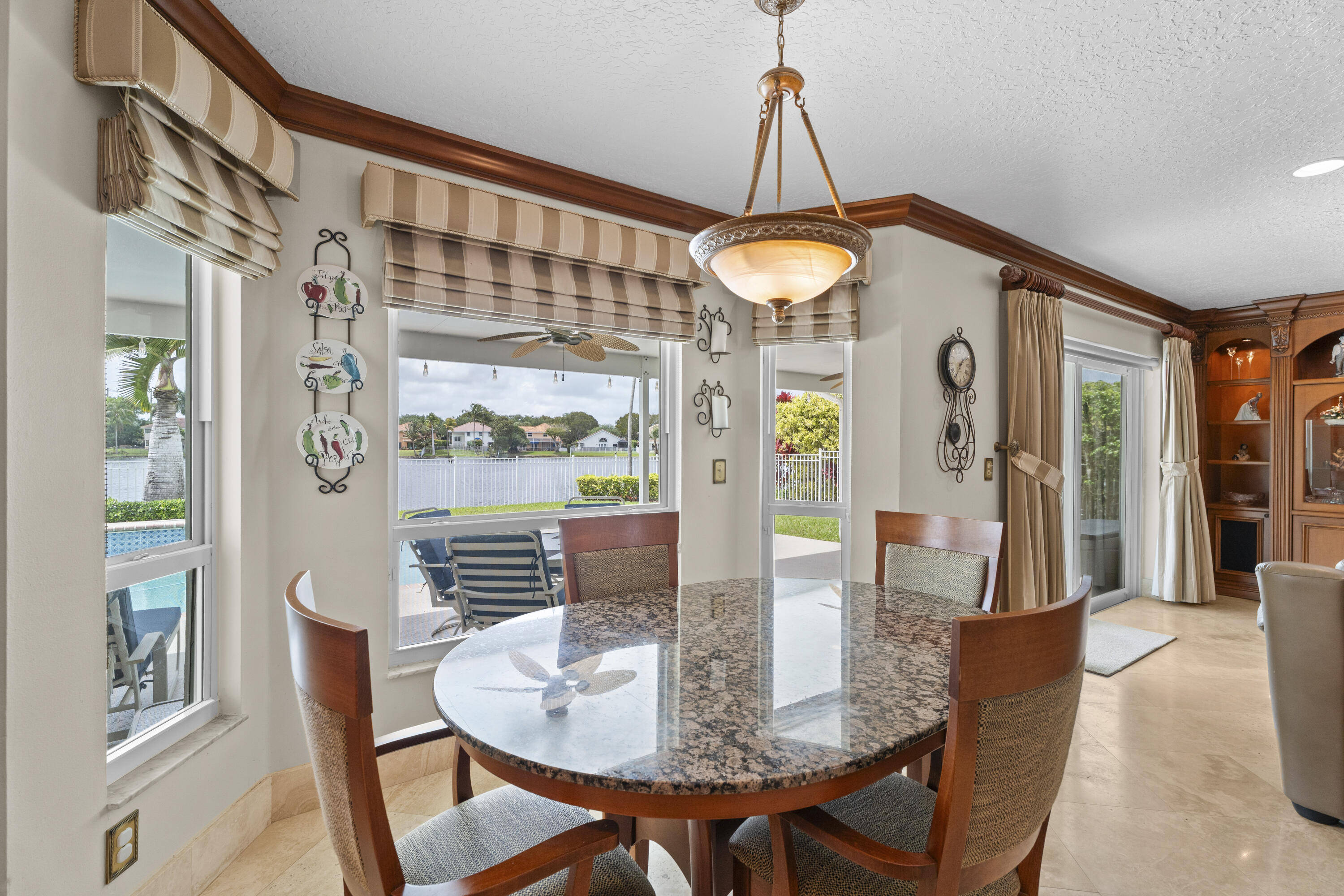 3342 Amsterdam, Cooper City FL 33026
