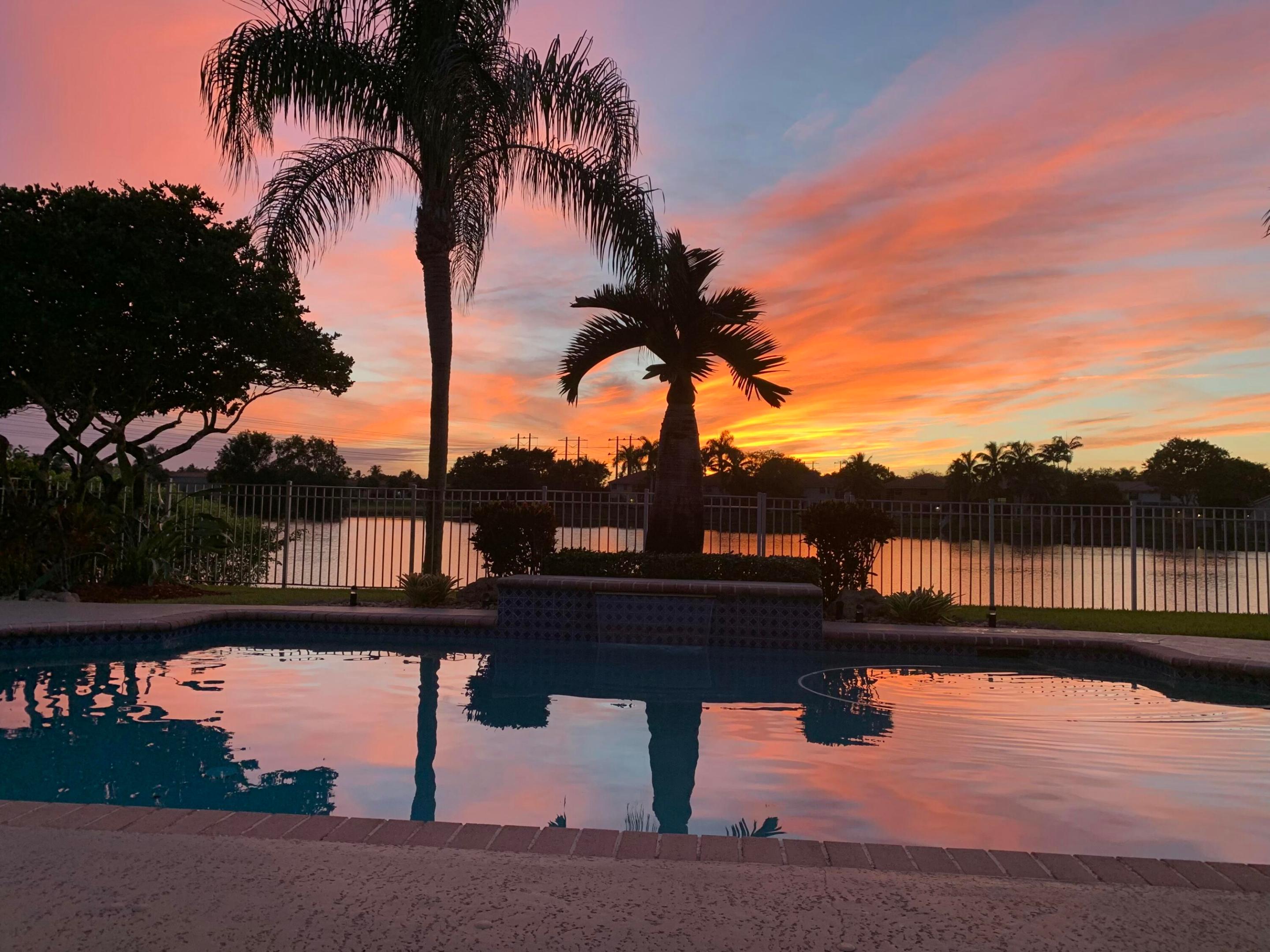 3342 Amsterdam, Cooper City FL 33026