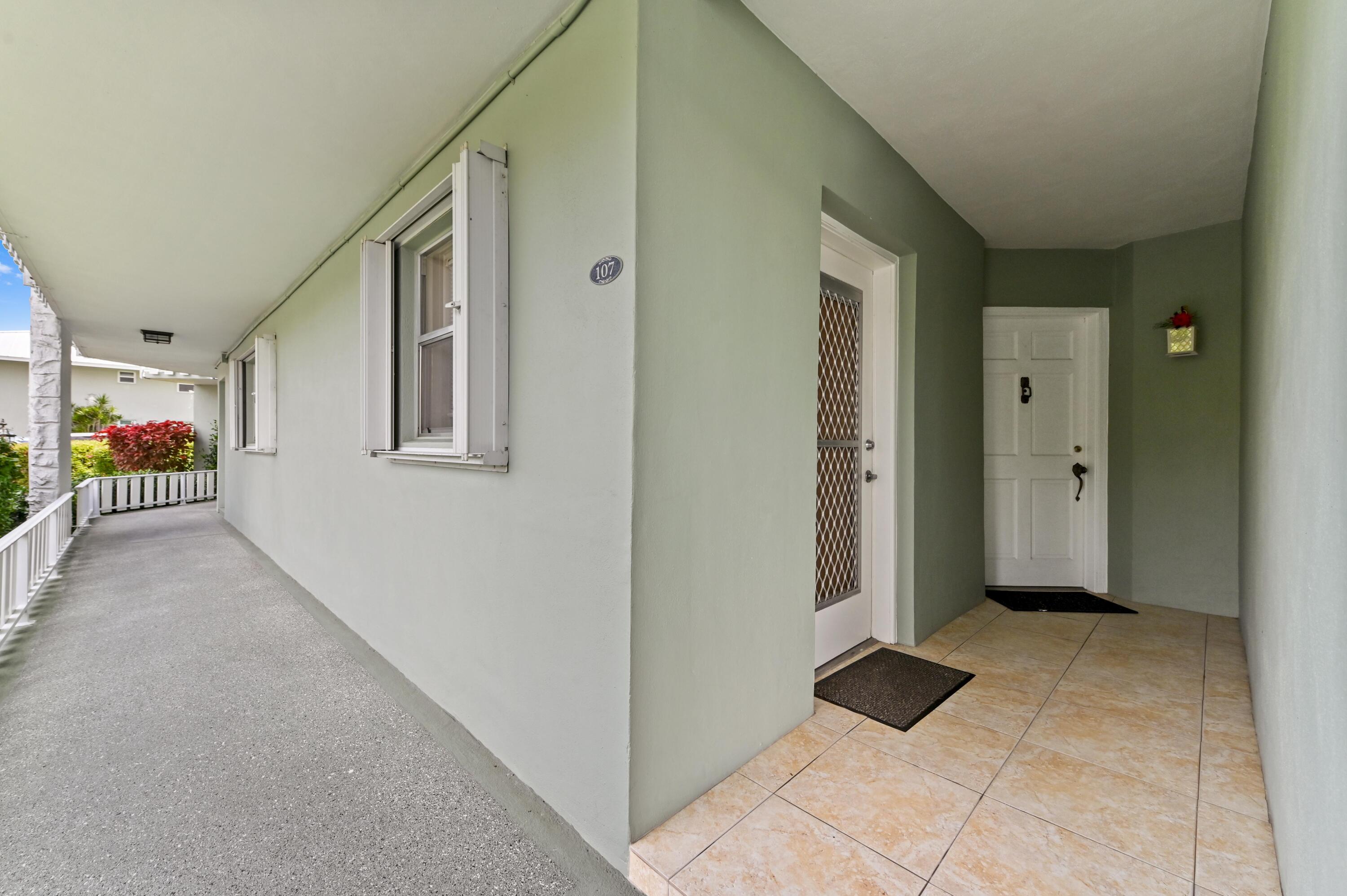 5540 N Ocean #107, Ocean Ridge FL 33435