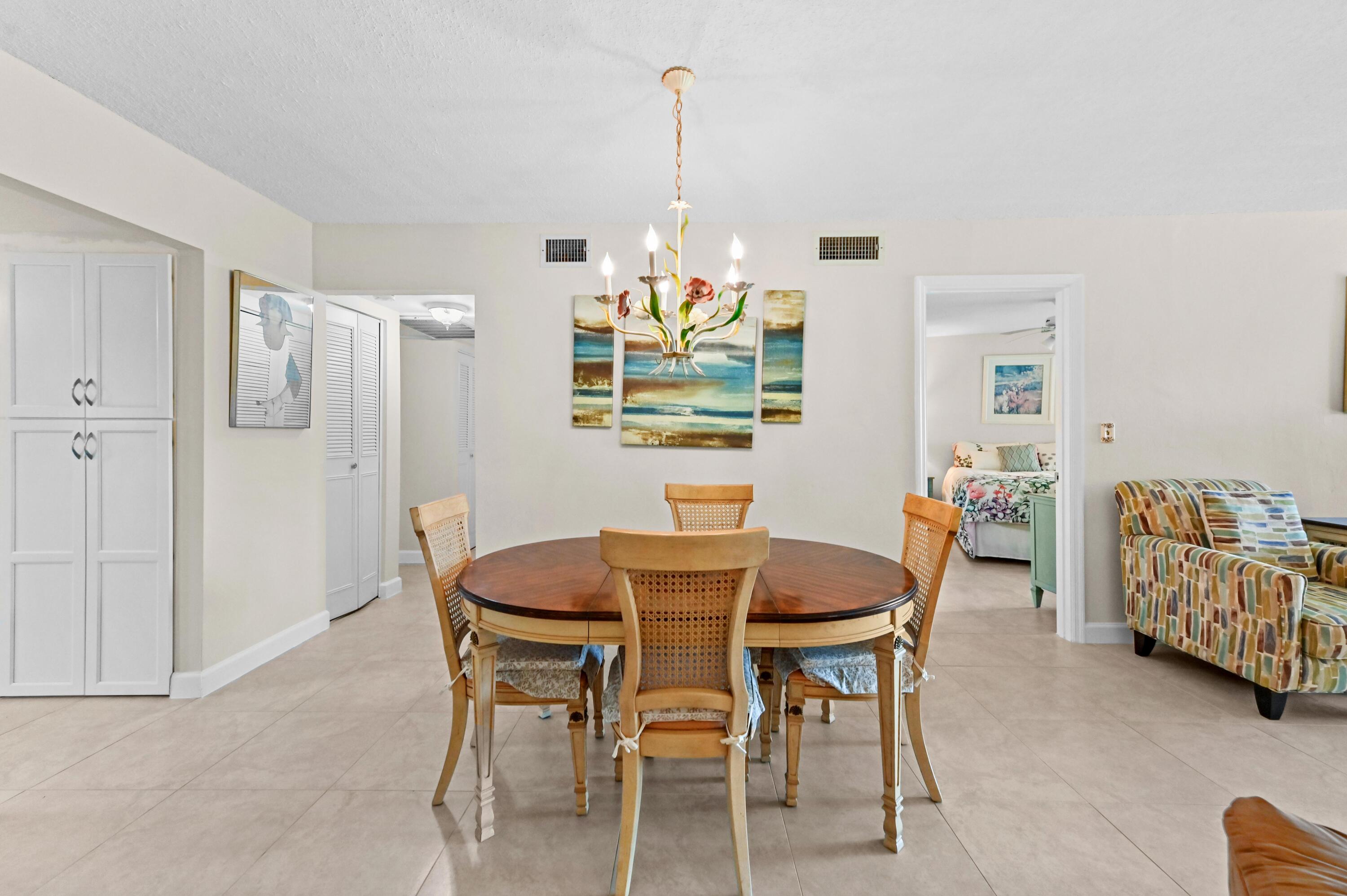 5540 N Ocean #107, Ocean Ridge FL 33435