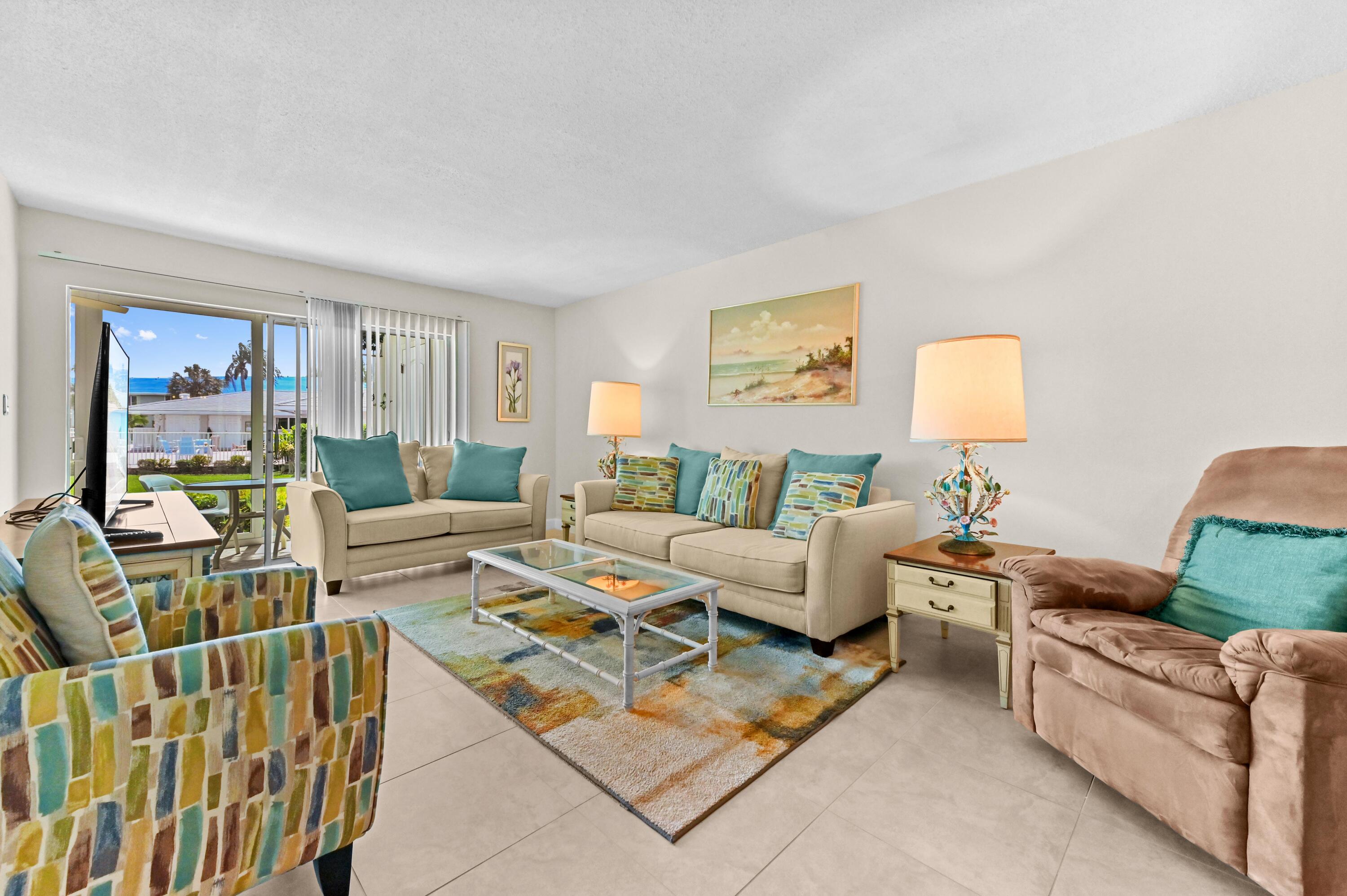 5540 N Ocean #107, Ocean Ridge FL 33435