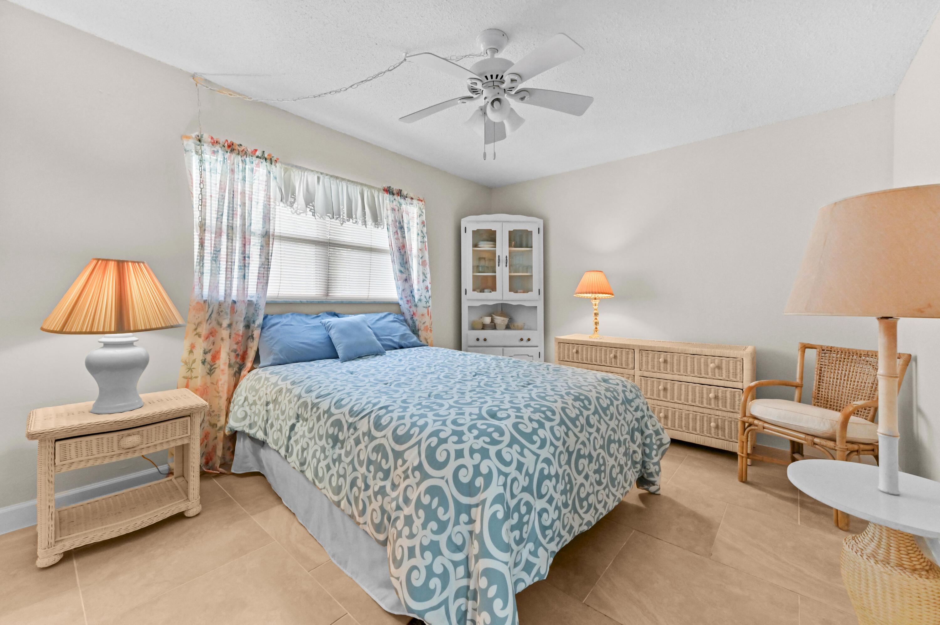 5540 N Ocean #107, Ocean Ridge FL 33435