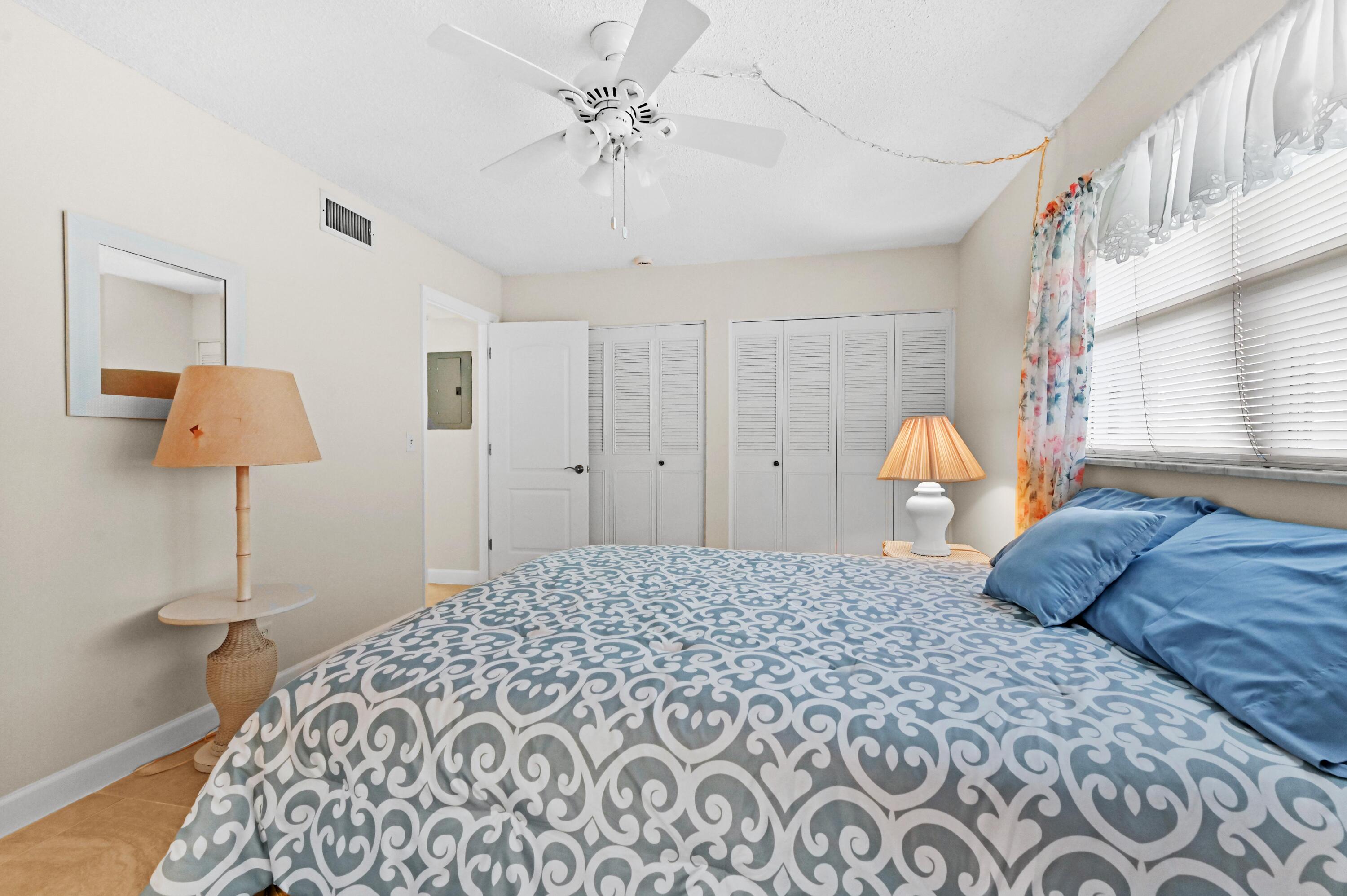 5540 N Ocean #107, Ocean Ridge FL 33435