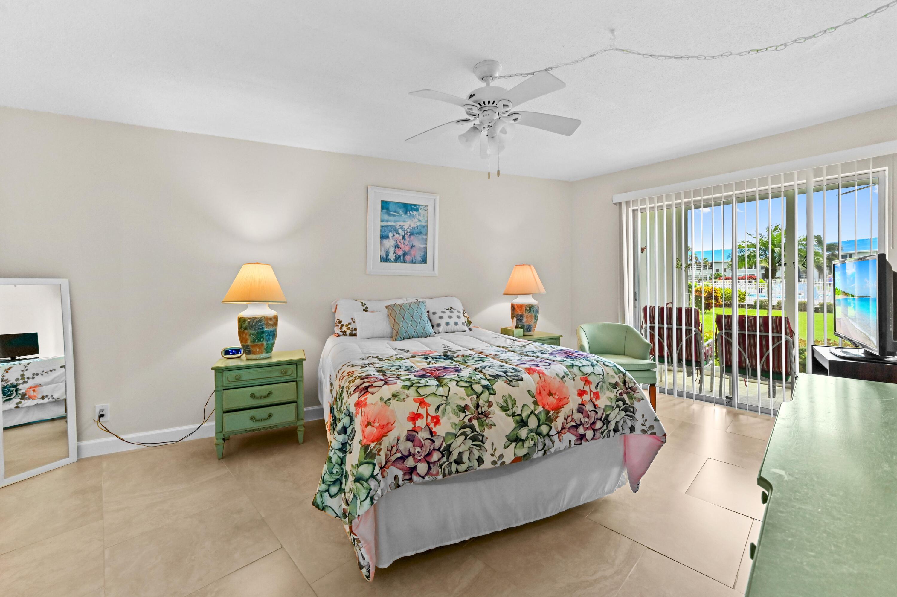 5540 N Ocean #107, Ocean Ridge FL 33435