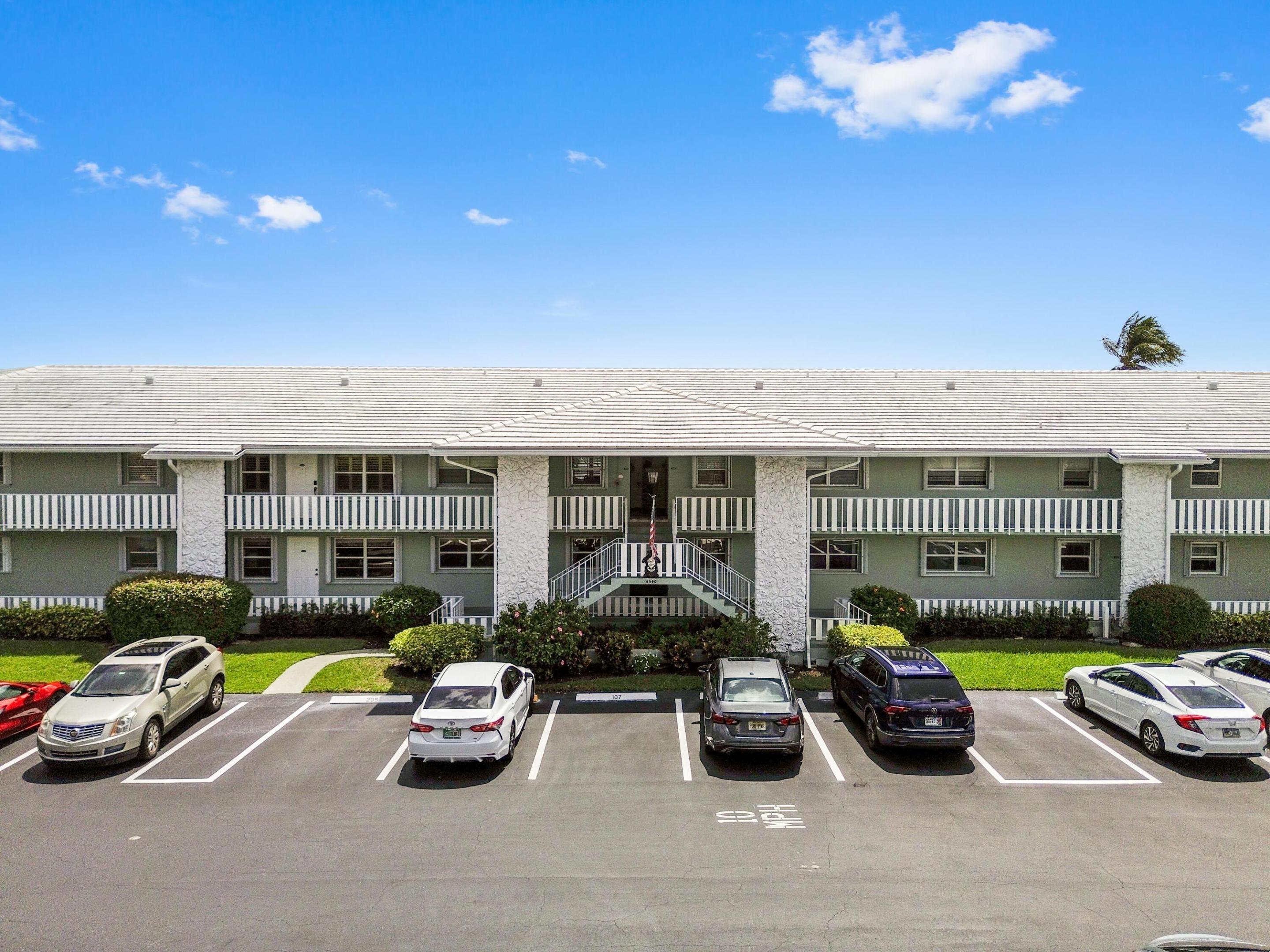 5540 N Ocean #107, Ocean Ridge FL 33435