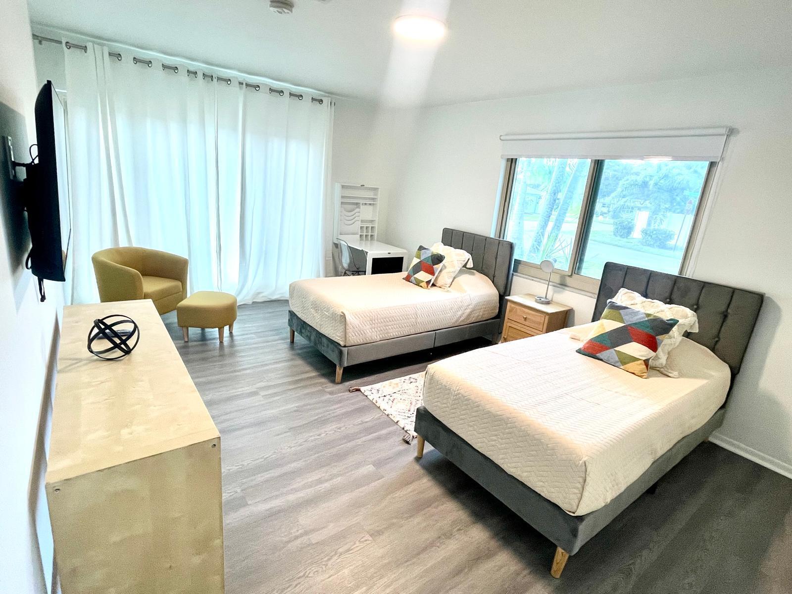 2809 SW 46th, Dania Beach FL 33312