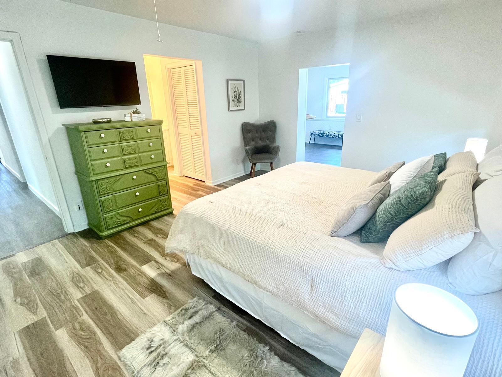 2809 SW 46th, Dania Beach FL 33312