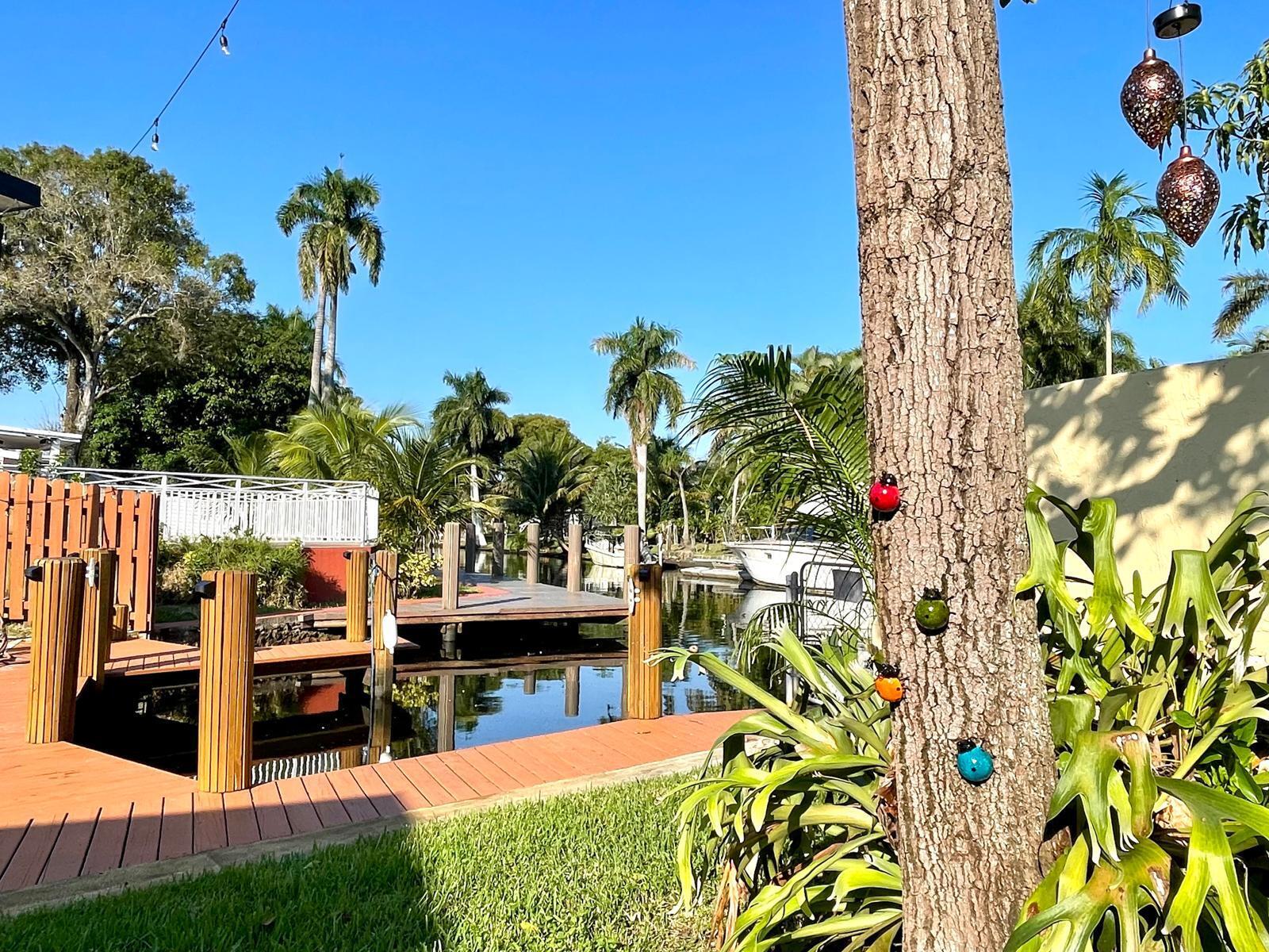 2809 SW 46th, Dania Beach FL 33312