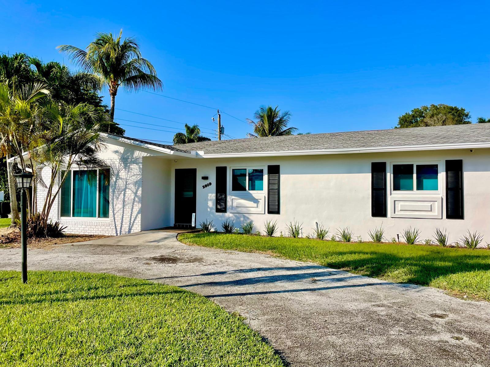 2809 SW 46th, Dania Beach FL 33312
