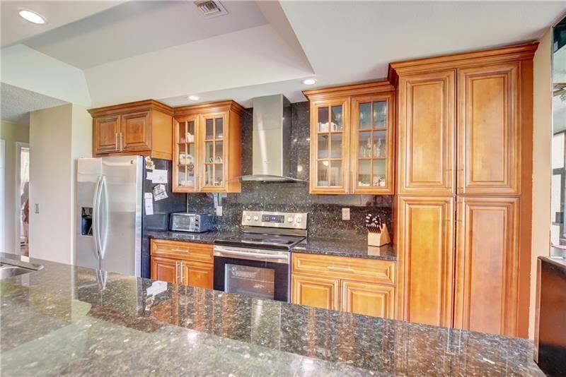 7448 La Paz #104, Boca Raton FL 33433