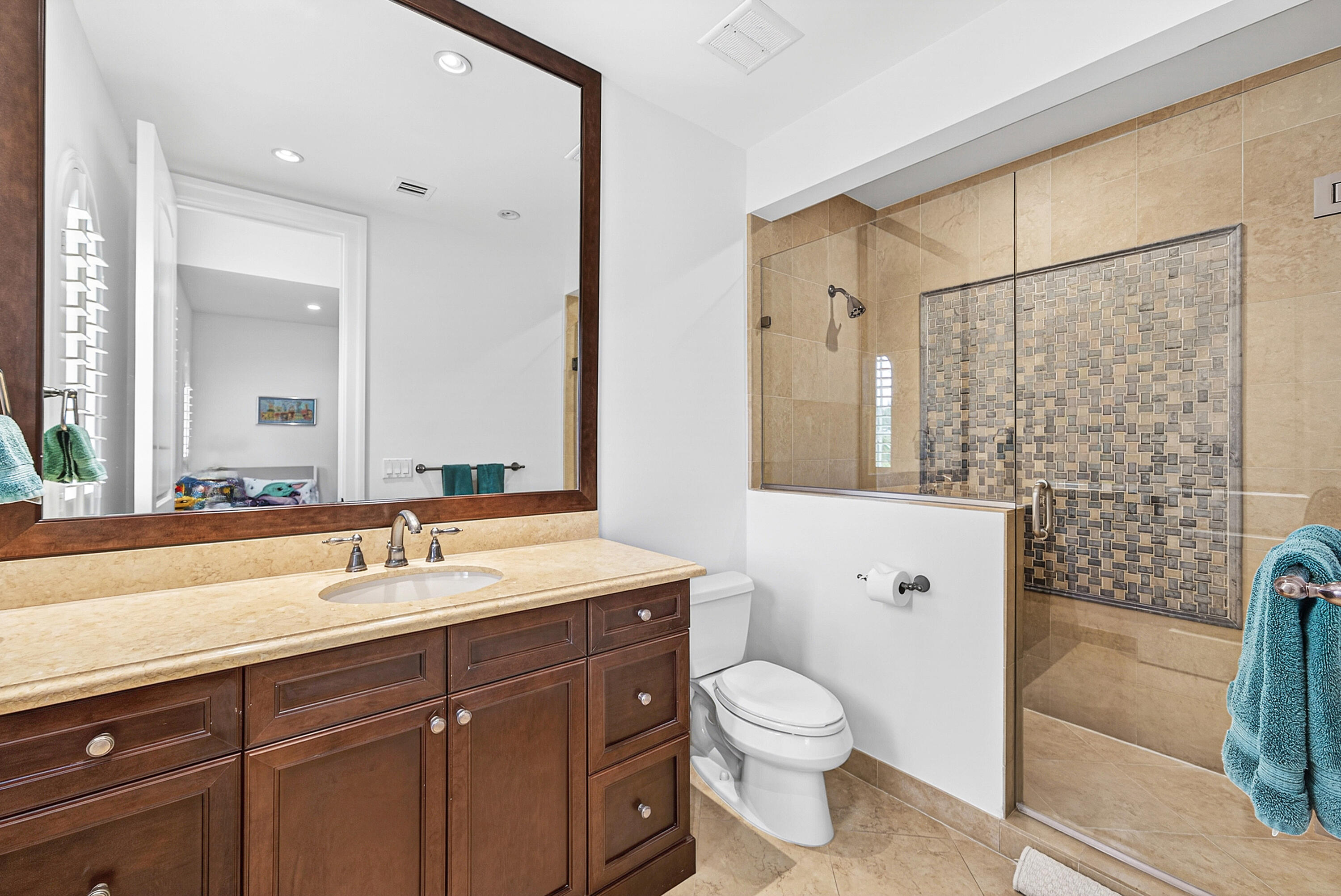 755 Fern, Boca Raton FL 33432