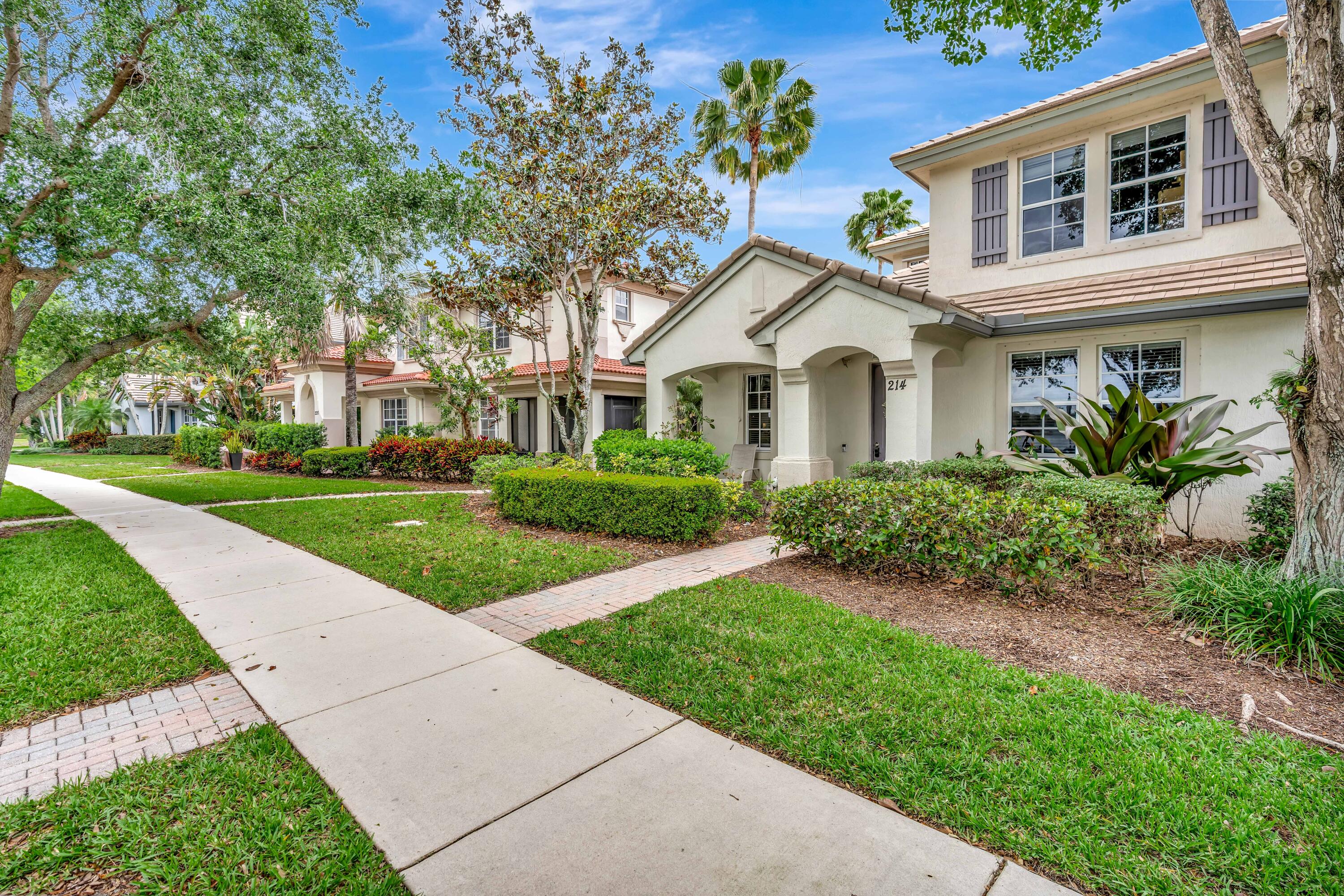 214 Evergrene, Palm Beach Gardens FL 33410