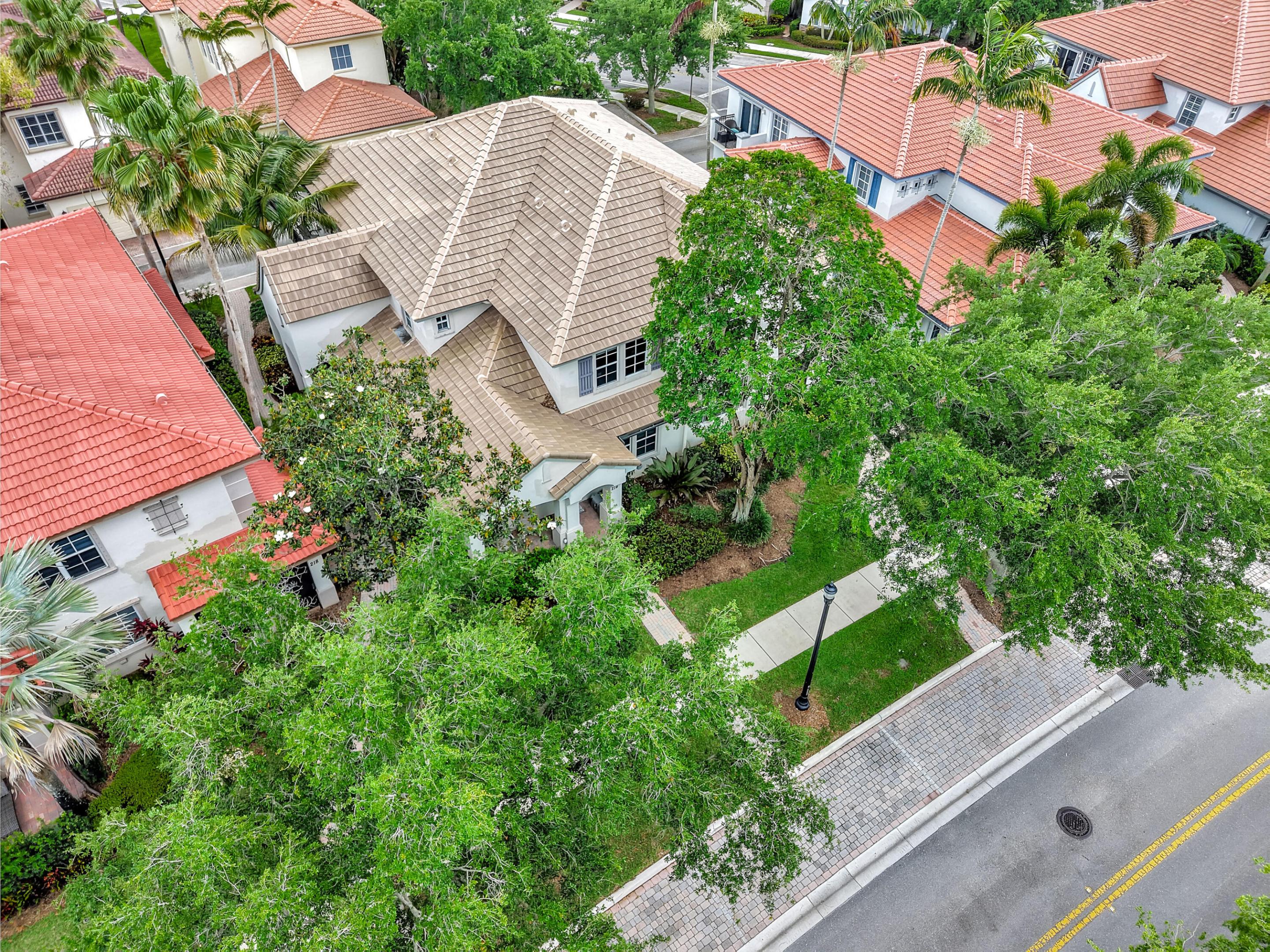 214 Evergrene, Palm Beach Gardens FL 33410