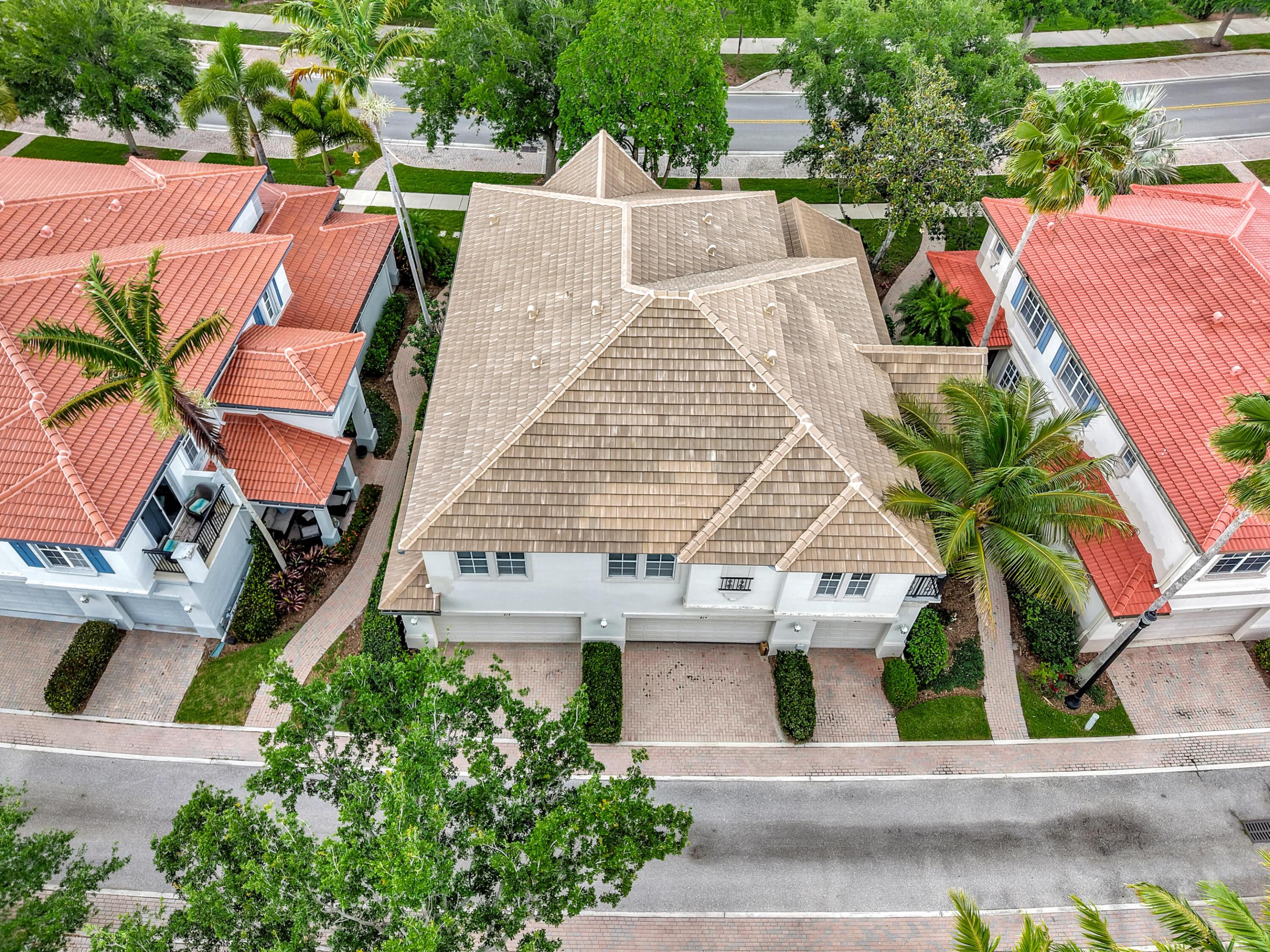 214 Evergrene, Palm Beach Gardens FL 33410