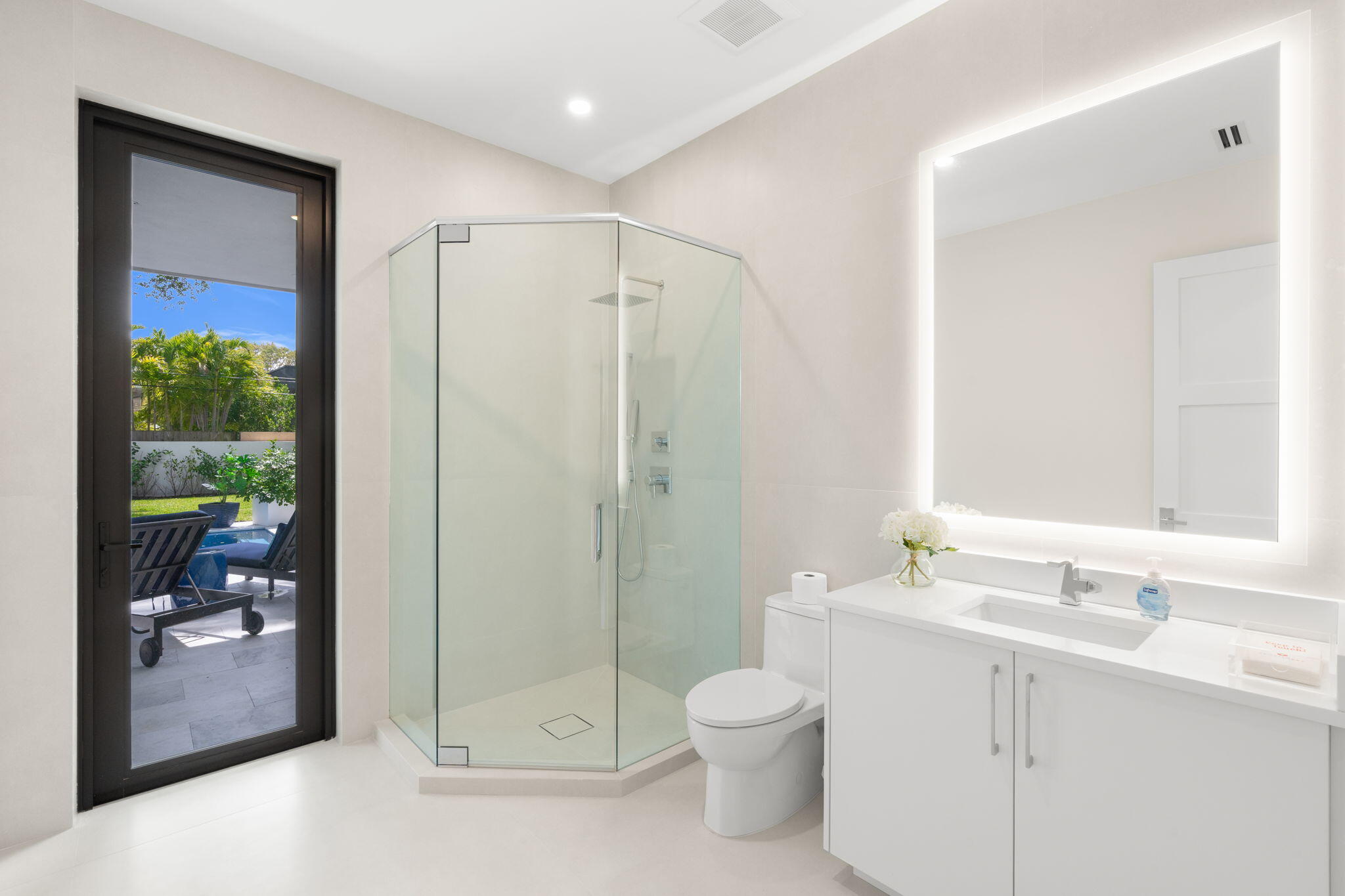 2406 NE 13th, Fort Lauderdale FL 33304