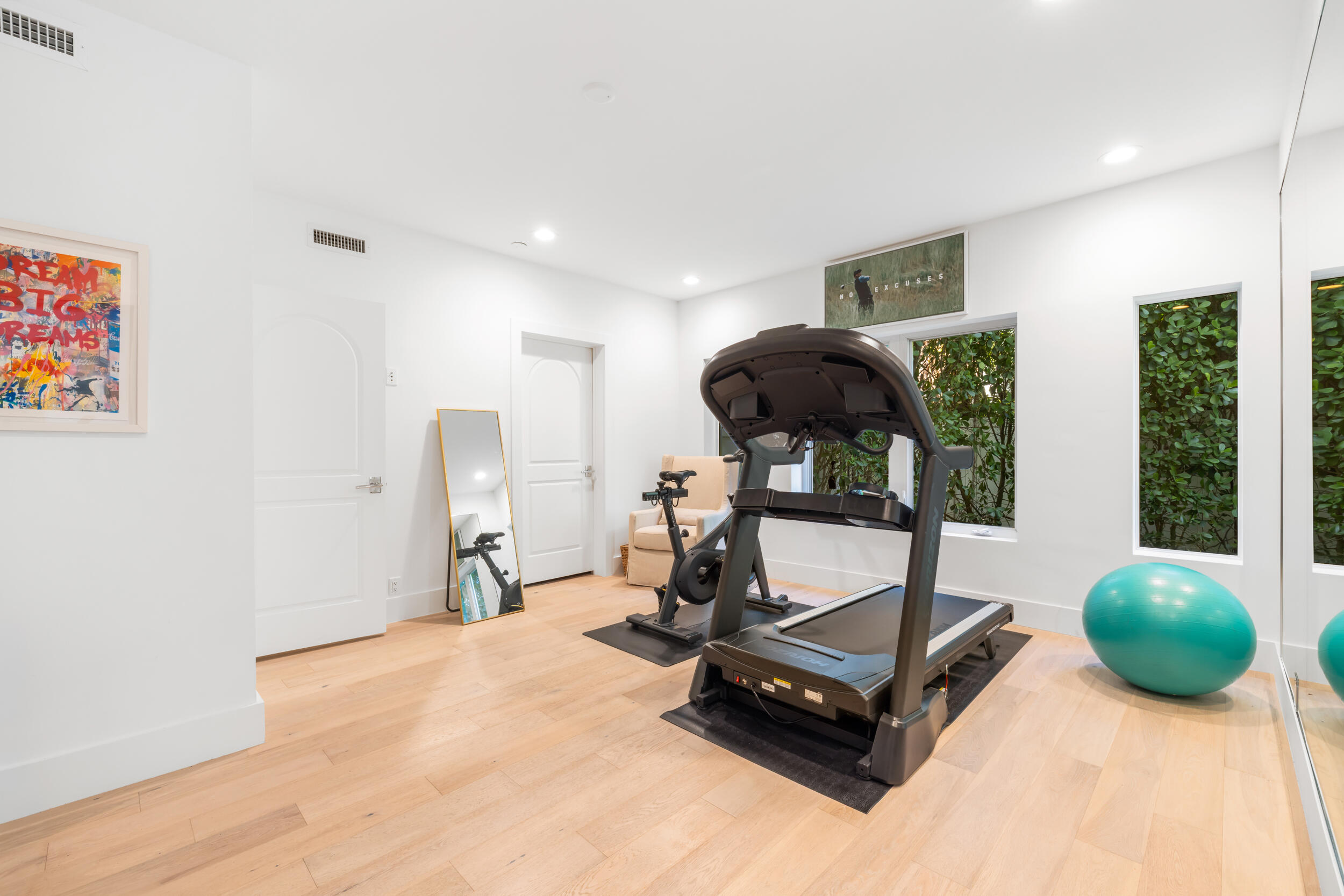 121 Seville, West Palm Beach FL 33405