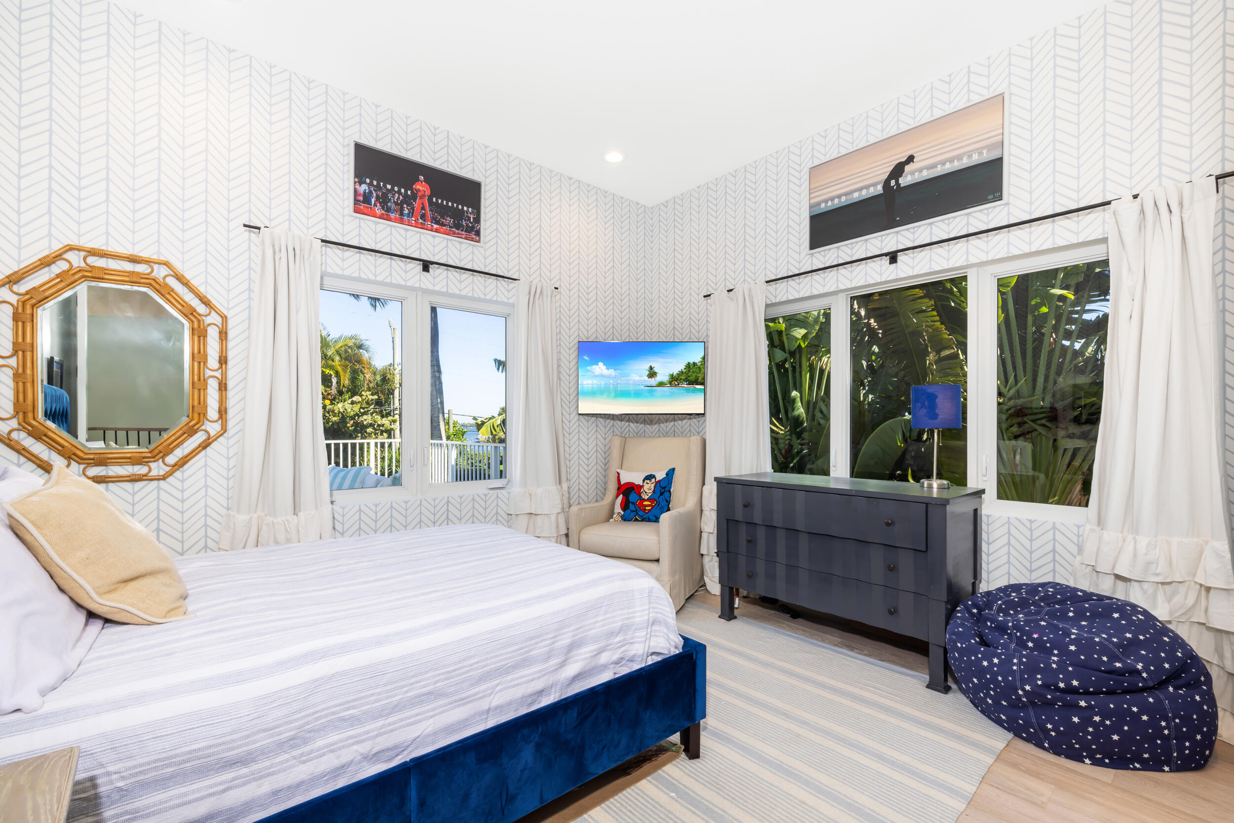 121 Seville, West Palm Beach FL 33405