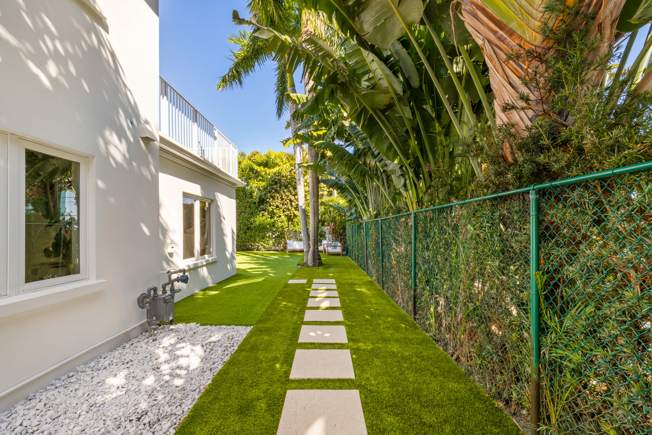 121 Seville, West Palm Beach FL 33405