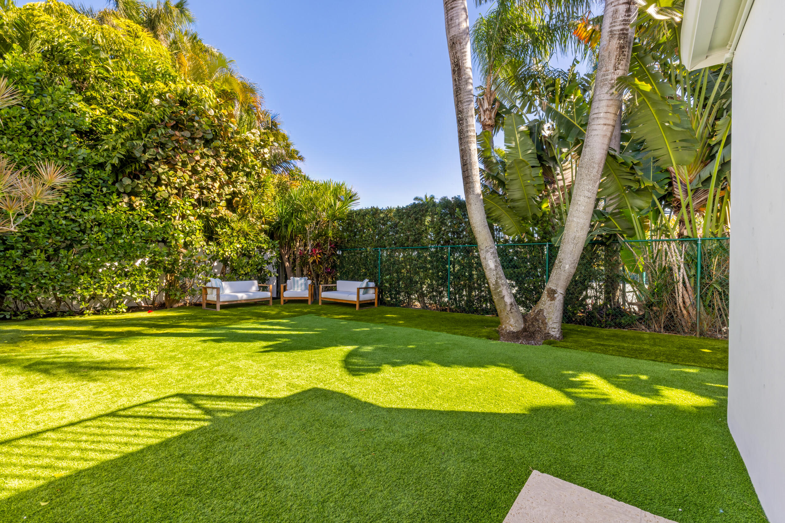 121 Seville, West Palm Beach FL 33405