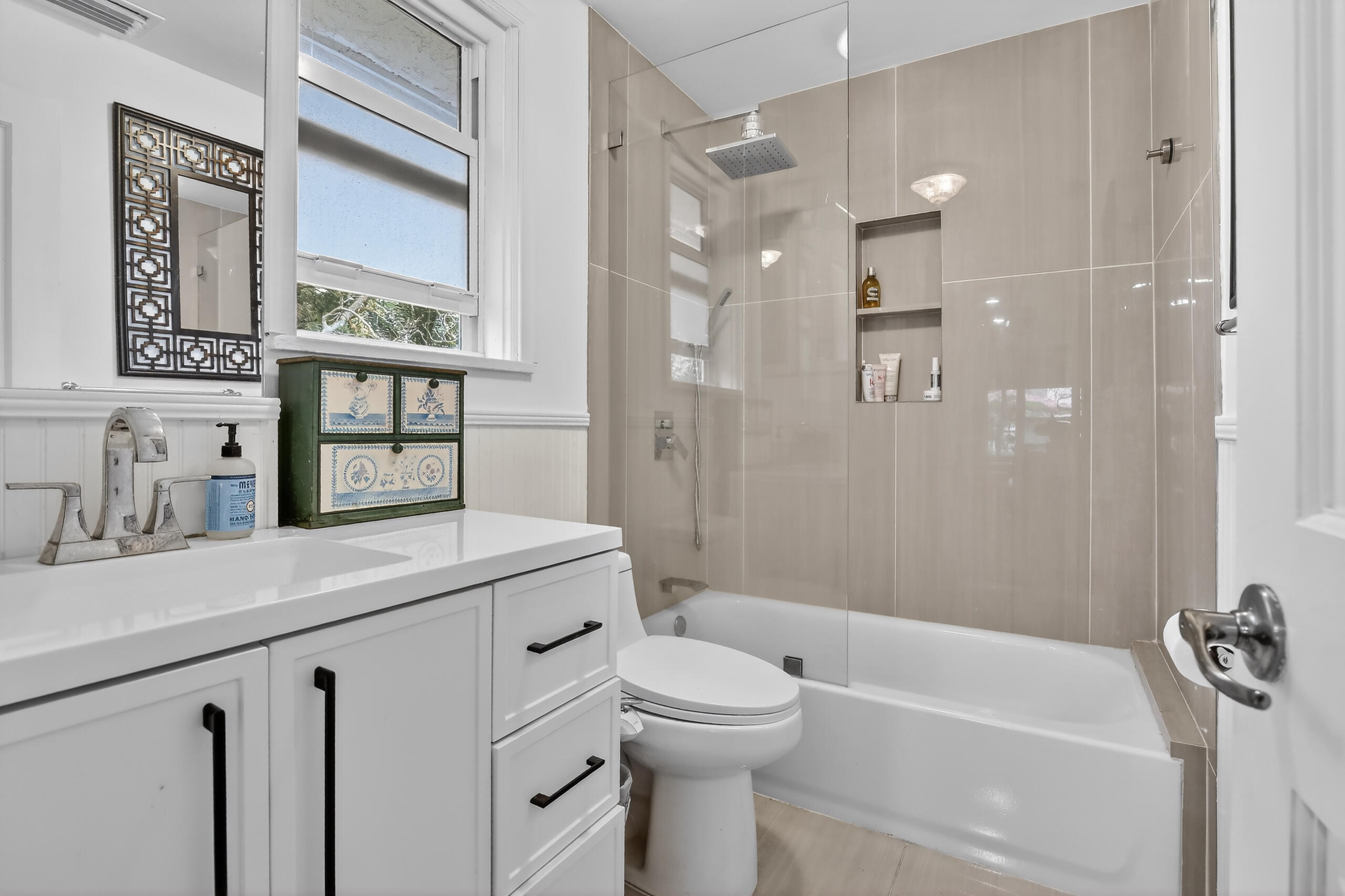 605 SW 6th, Fort Lauderdale FL 33315
