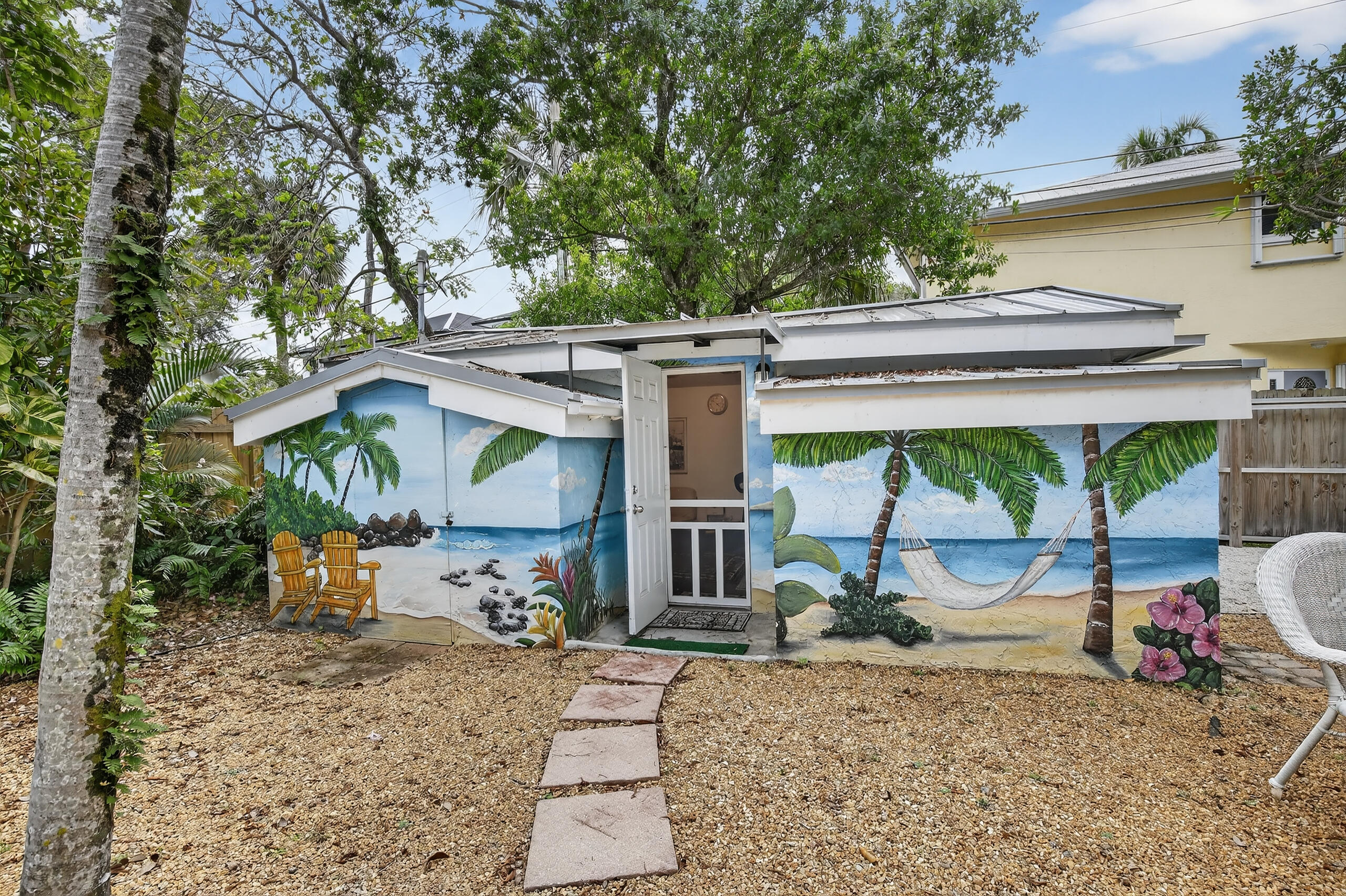 605 SW 6th, Fort Lauderdale FL 33315