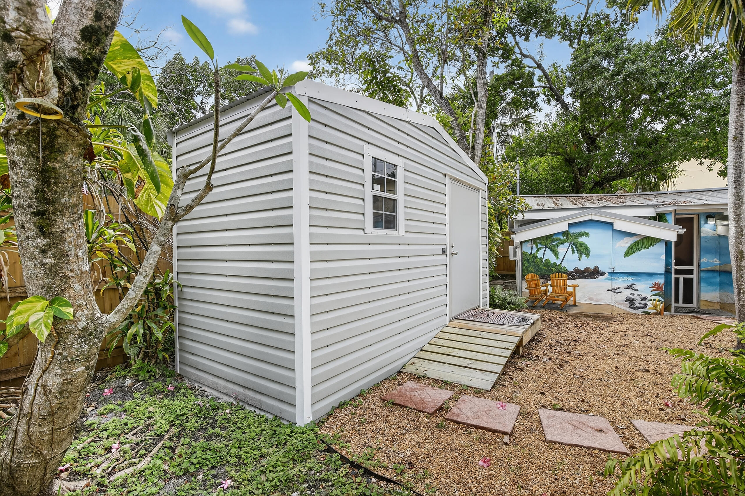605 SW 6th, Fort Lauderdale FL 33315
