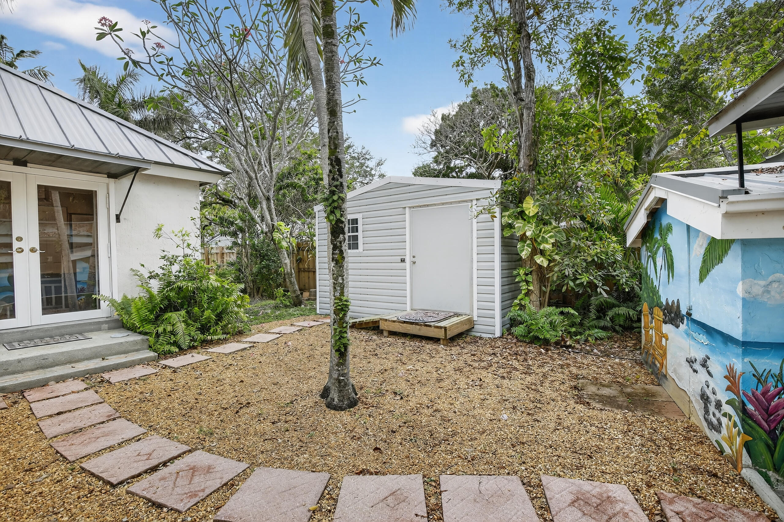 605 SW 6th, Fort Lauderdale FL 33315