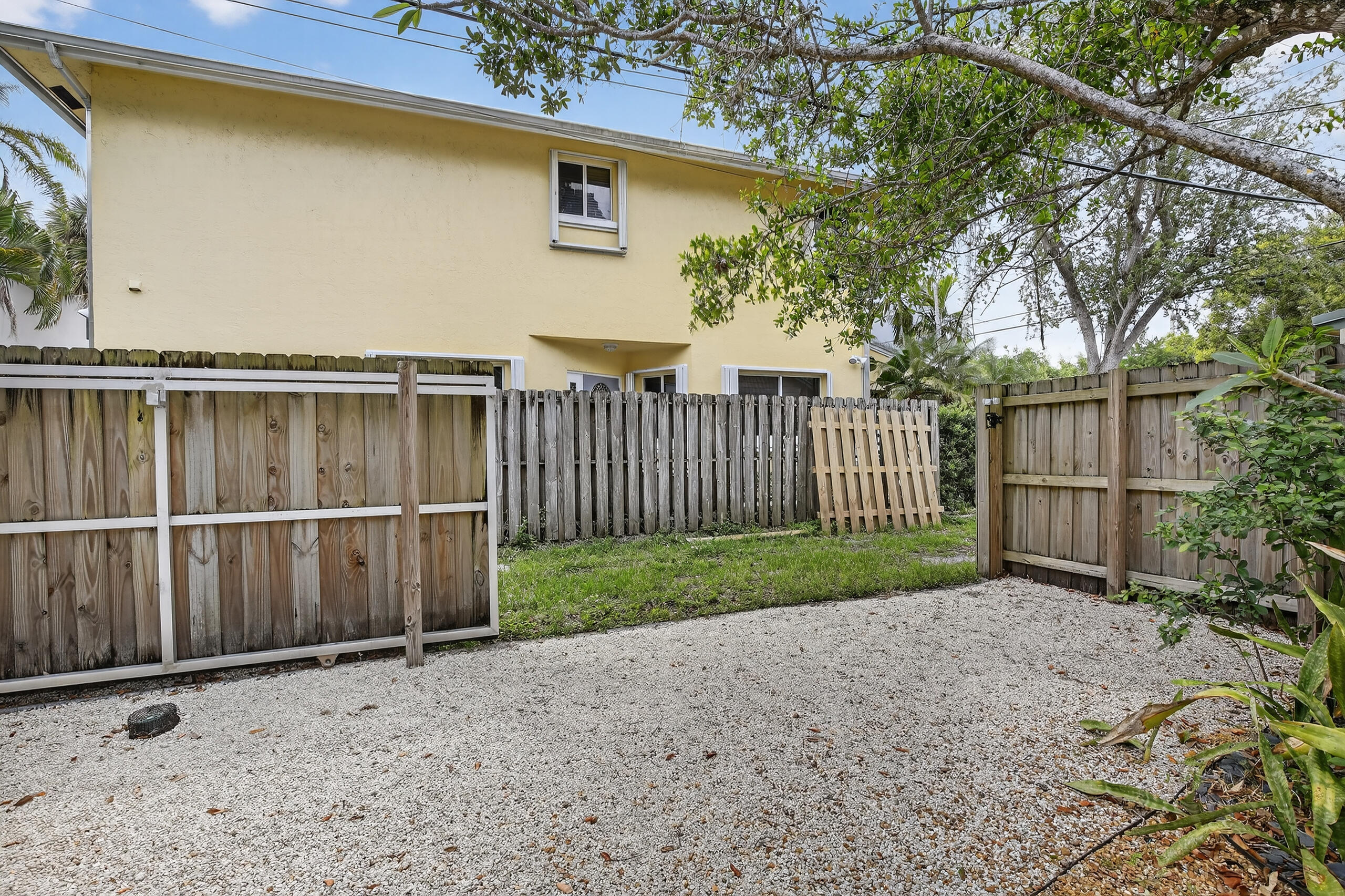 605 SW 6th, Fort Lauderdale FL 33315