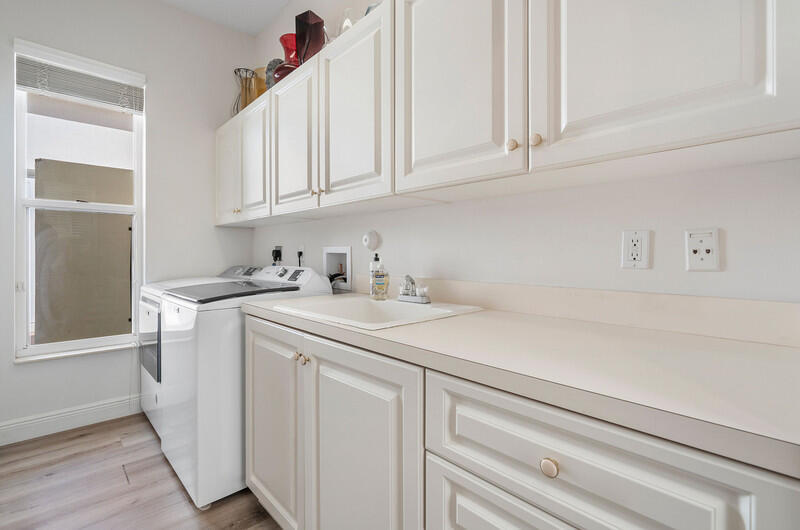 14364 Stroller, Wellington FL 33414