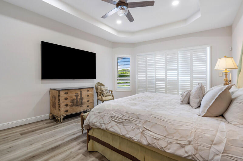 14364 Stroller, Wellington FL 33414