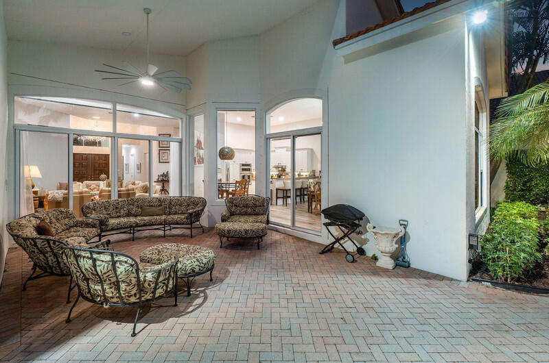 14364 Stroller, Wellington FL 33414