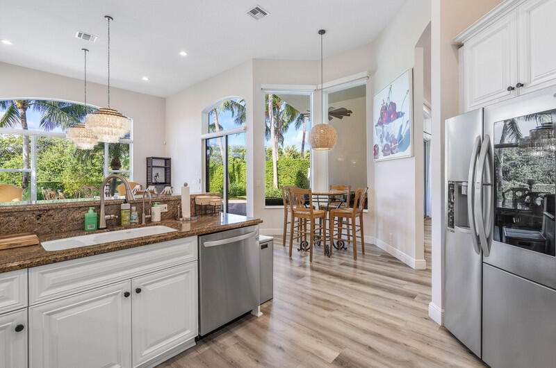 14364 Stroller, Wellington FL 33414