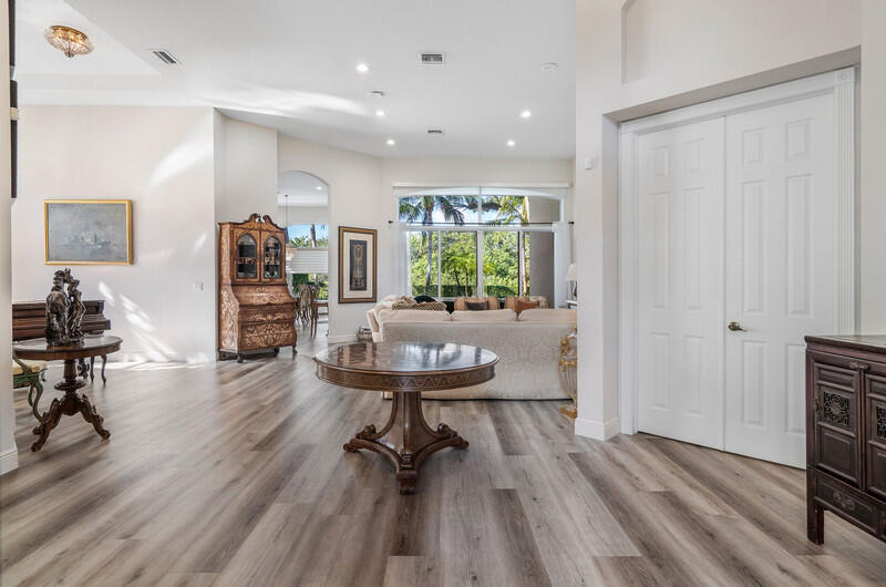 14364 Stroller, Wellington FL 33414