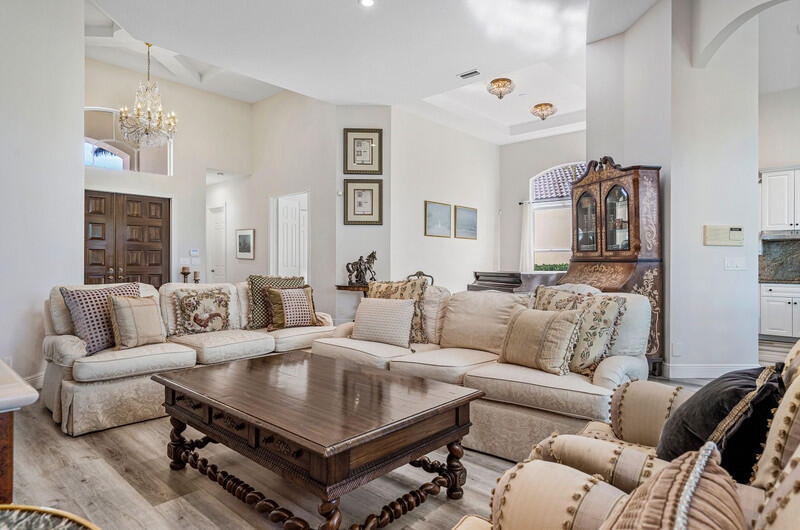14364 Stroller, Wellington FL 33414
