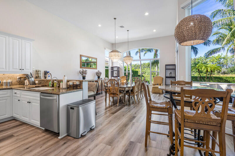 14364 Stroller, Wellington FL 33414