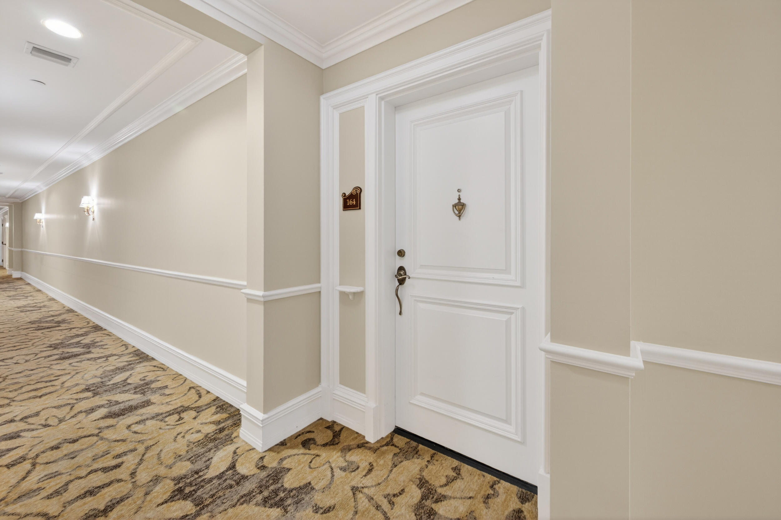16135 Emerald Estates #164, Weston FL 33331
