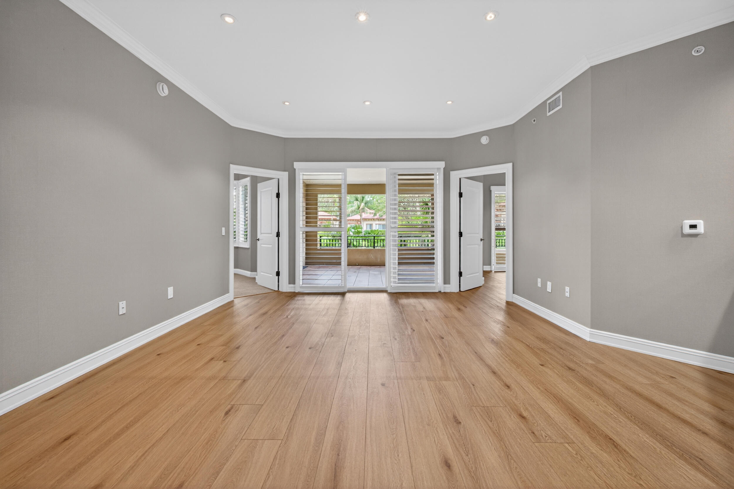 16135 Emerald Estates #164, Weston FL 33331