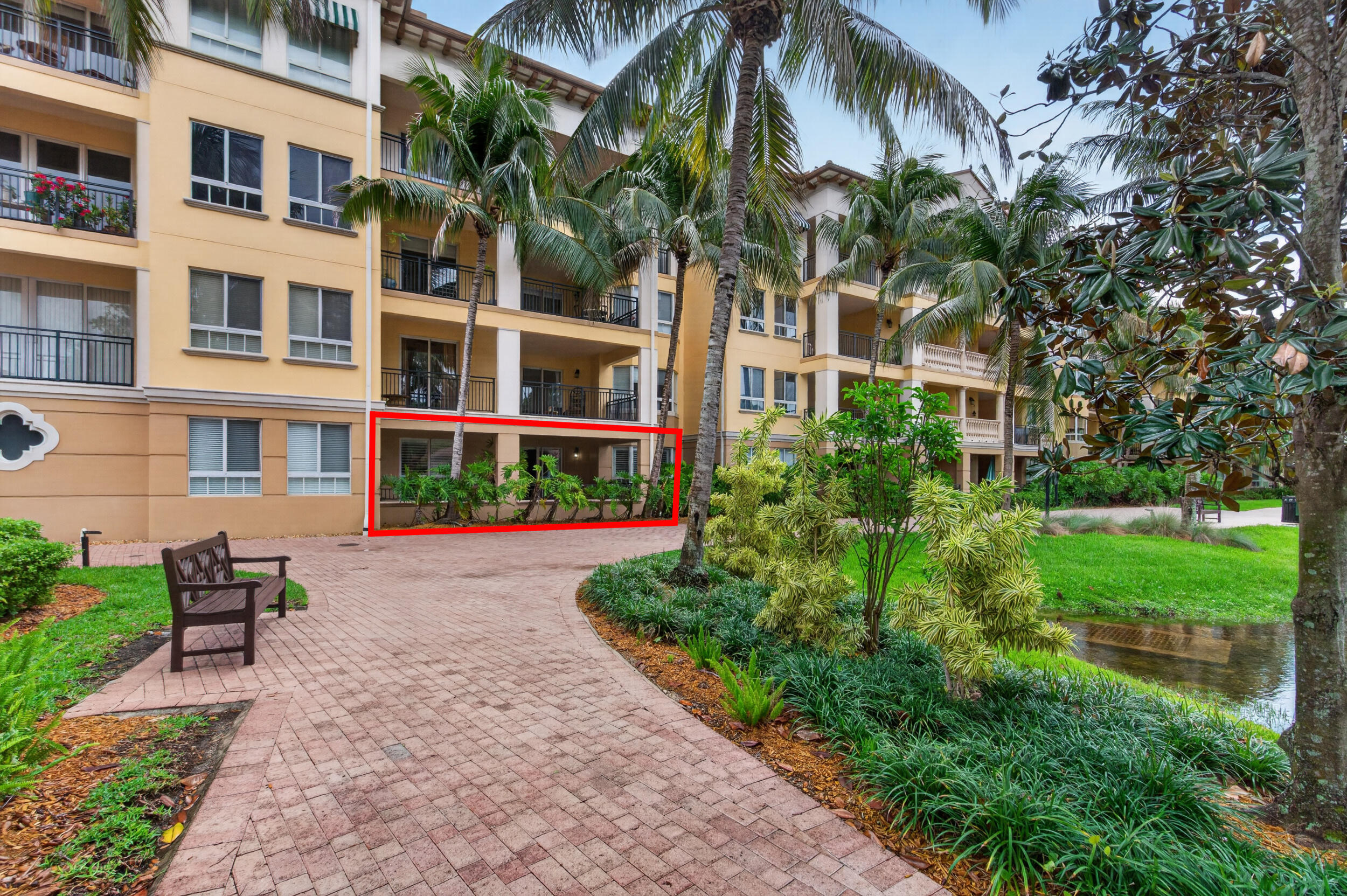 16135 Emerald Estates #164, Weston FL 33331