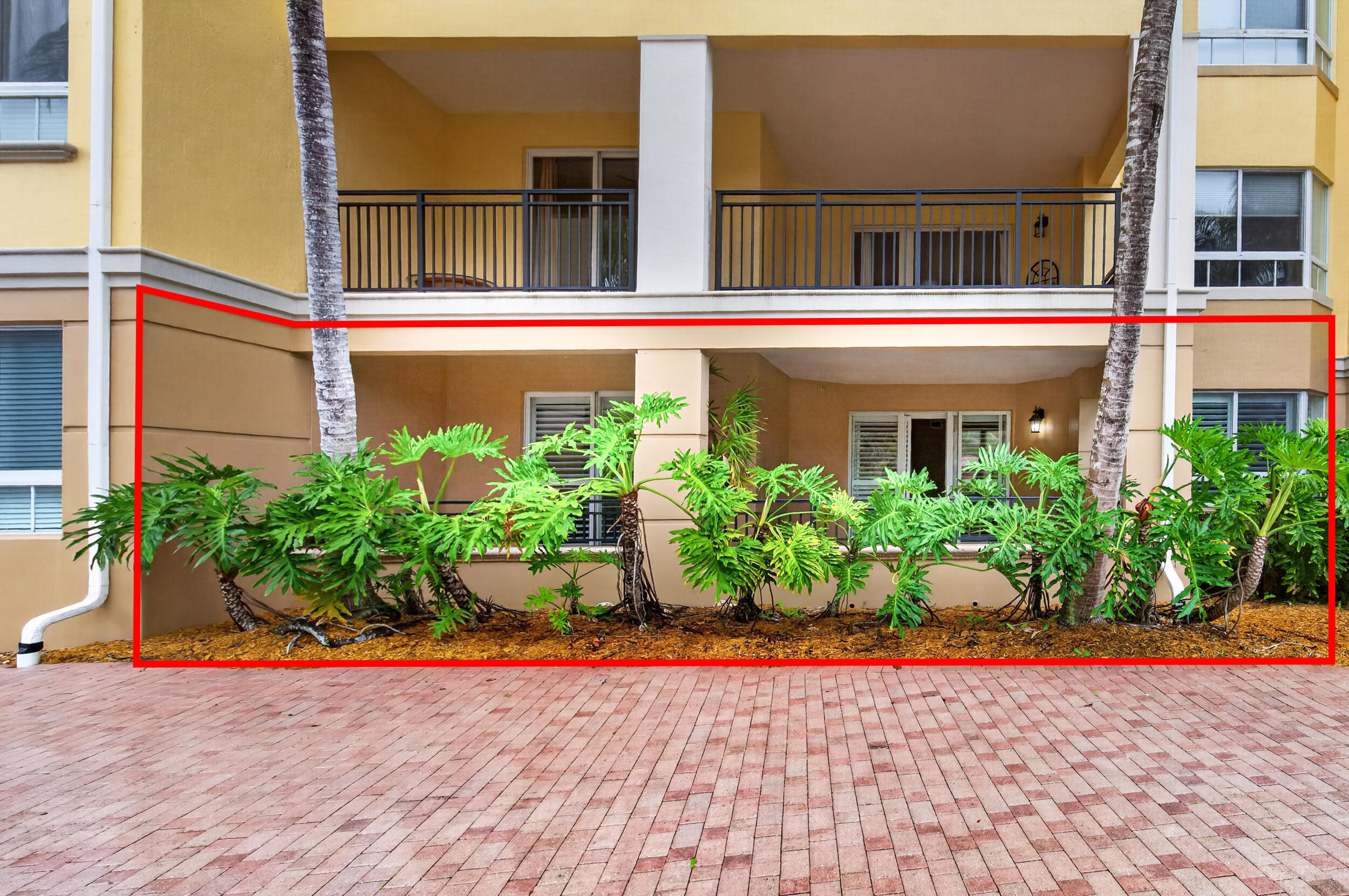 16135 Emerald Estates #164, Weston FL 33331