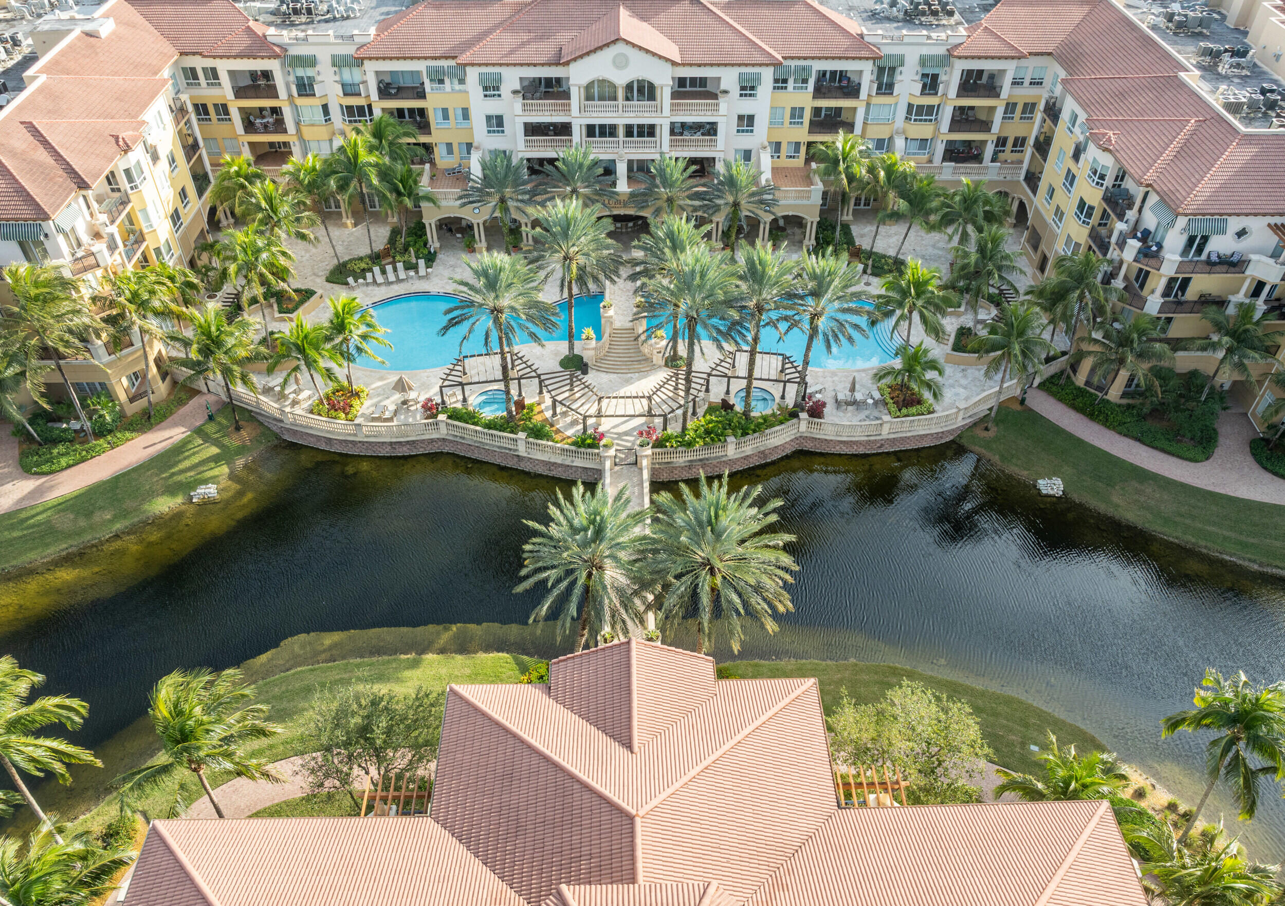 16135 Emerald Estates #164, Weston FL 33331