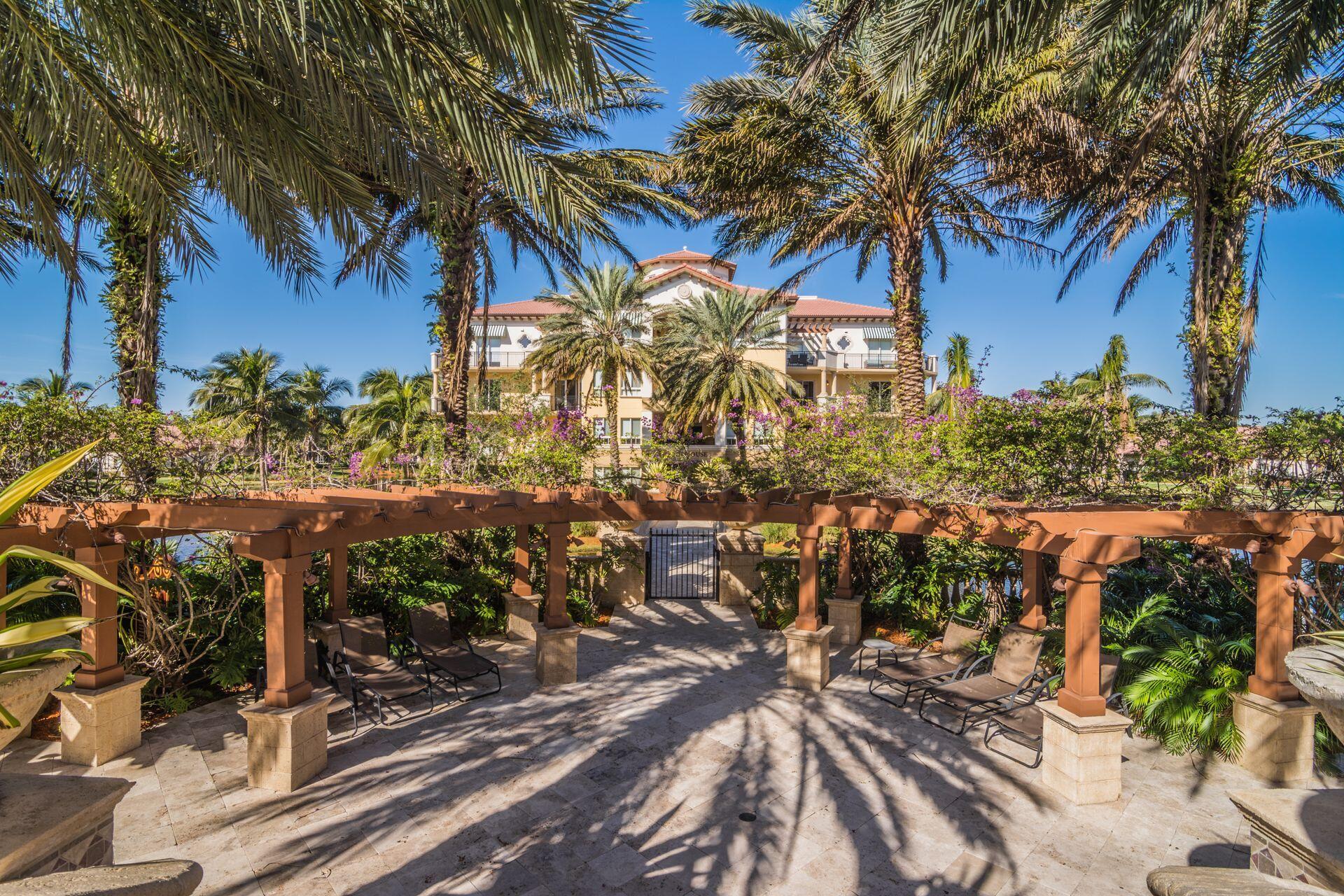 16135 Emerald Estates #164, Weston FL 33331