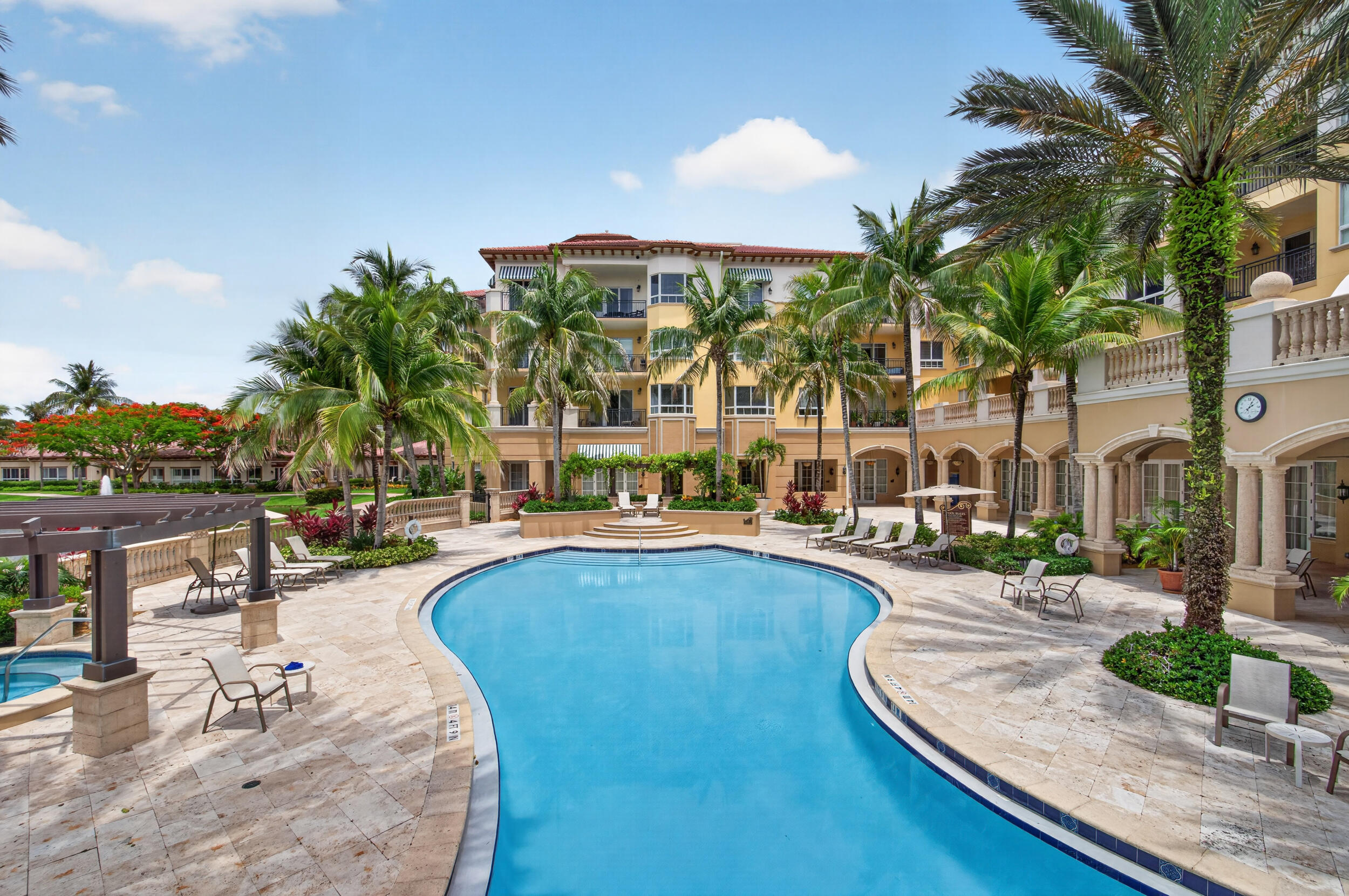 16135 Emerald Estates #164, Weston FL 33331