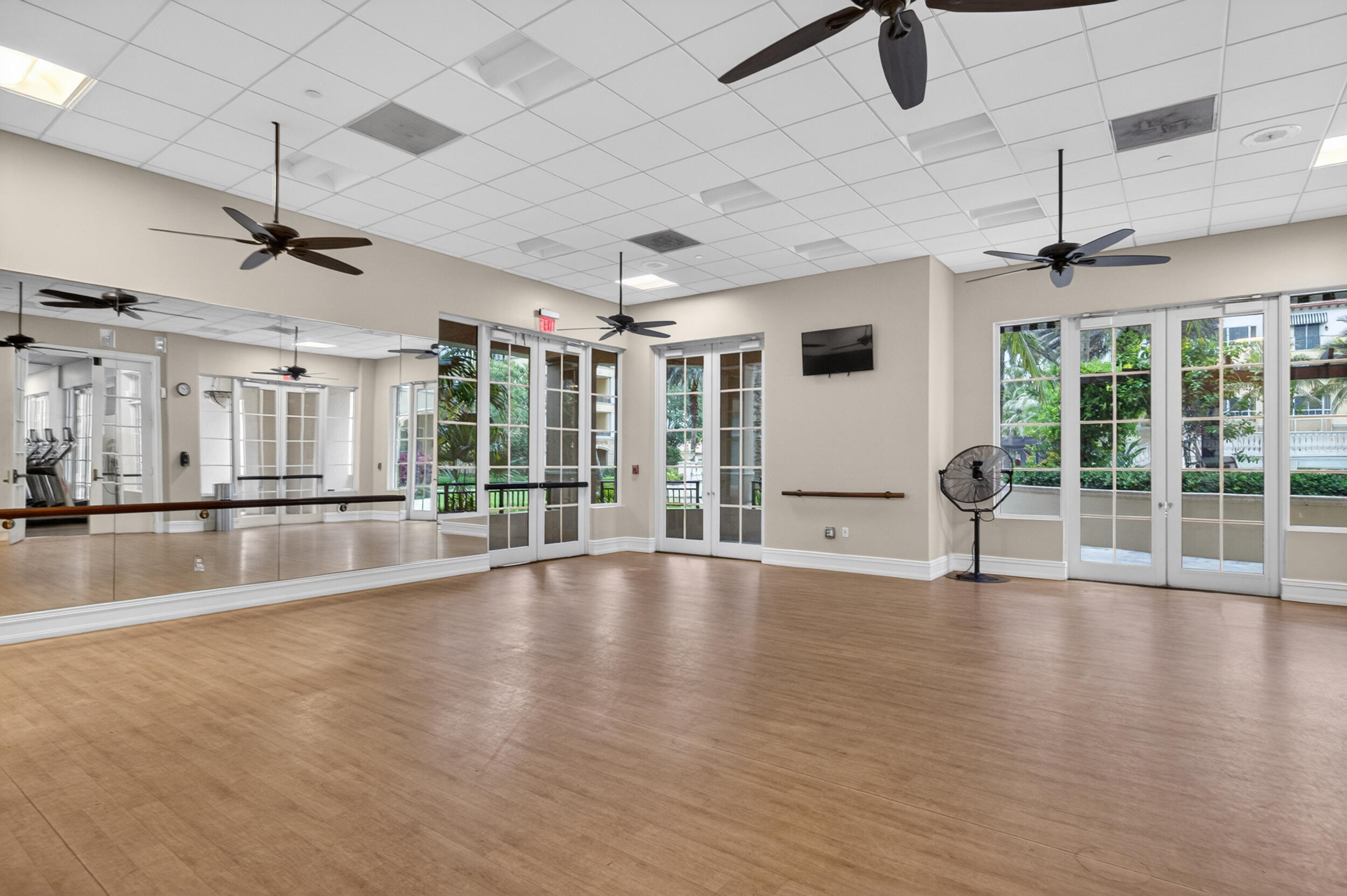 16135 Emerald Estates #164, Weston FL 33331